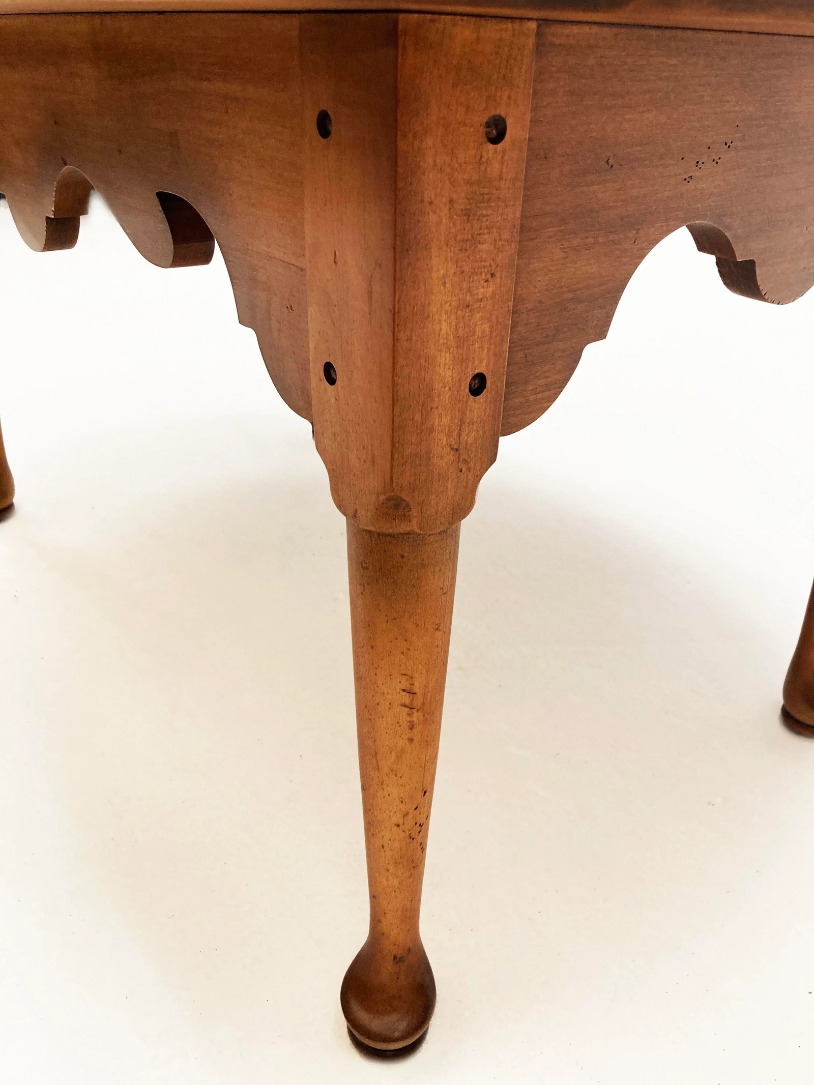 Late 20th Century Pennsylvania House Vintage Maple Farm Country Rustic Coffee Table - 9
