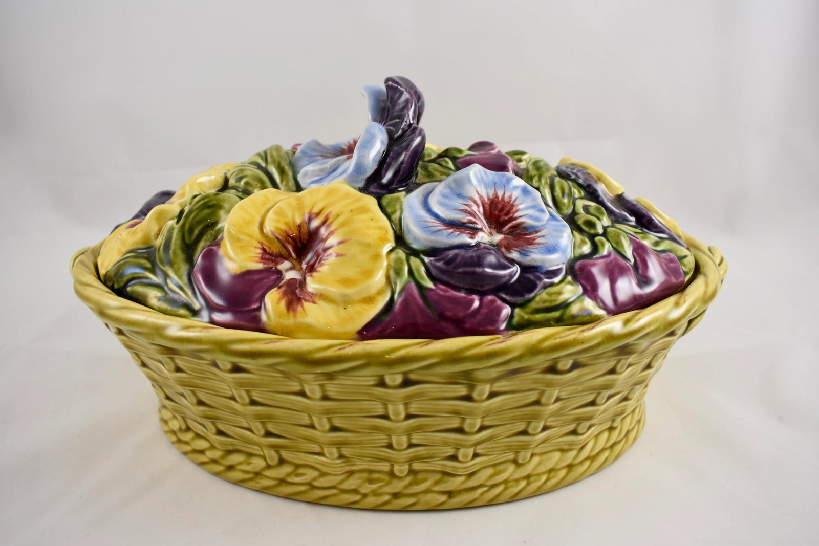 Sarreguemines French Faience Basket of Pansies Lidded Serving Piece - 11