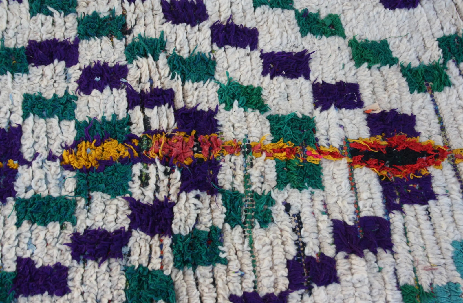 Late 20th Century Moroccan Rug - 6'3'' x 3'8'' - 3