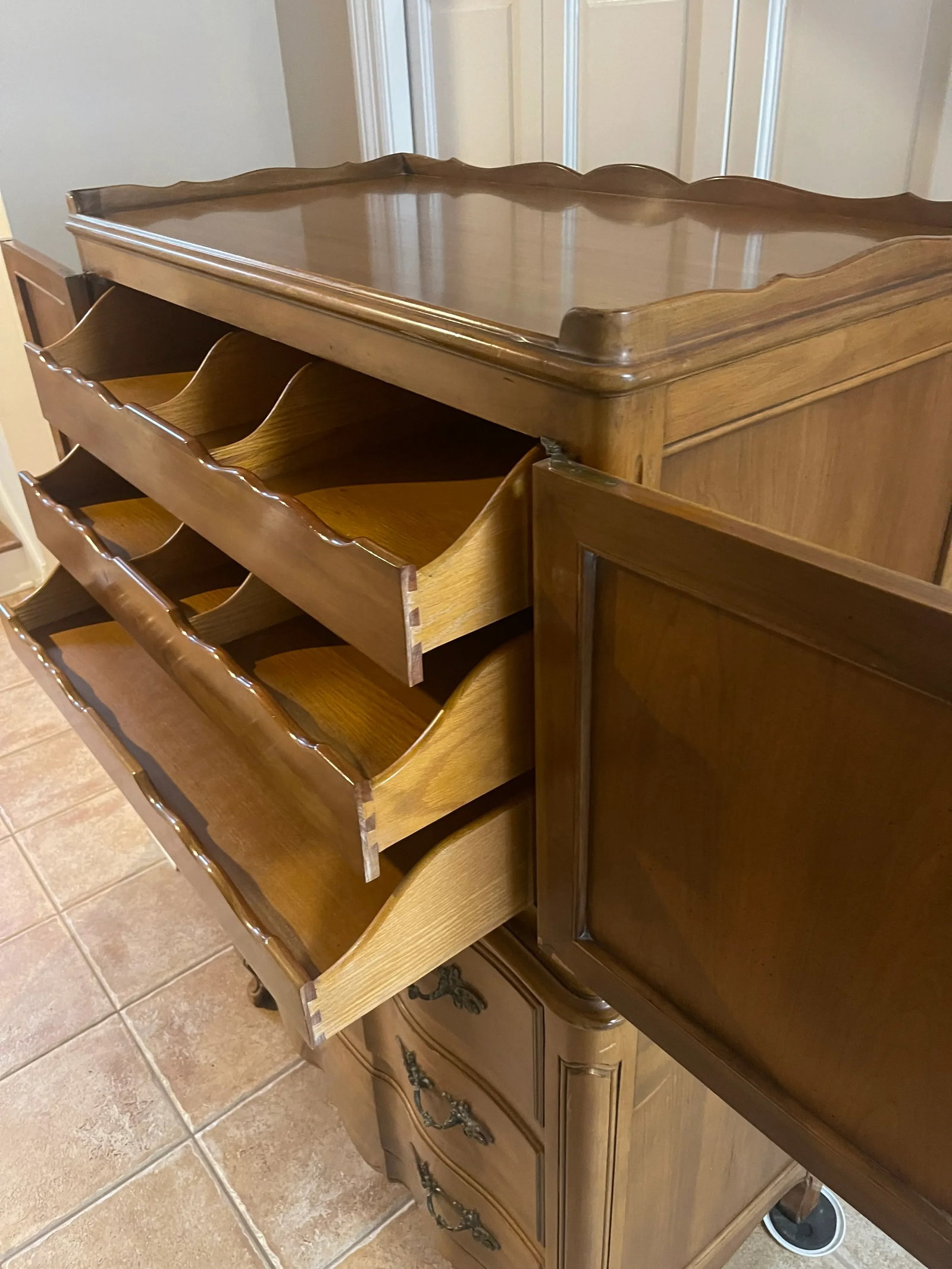 Mid 20th Century Vintage John Widdicomb Highboy - 9