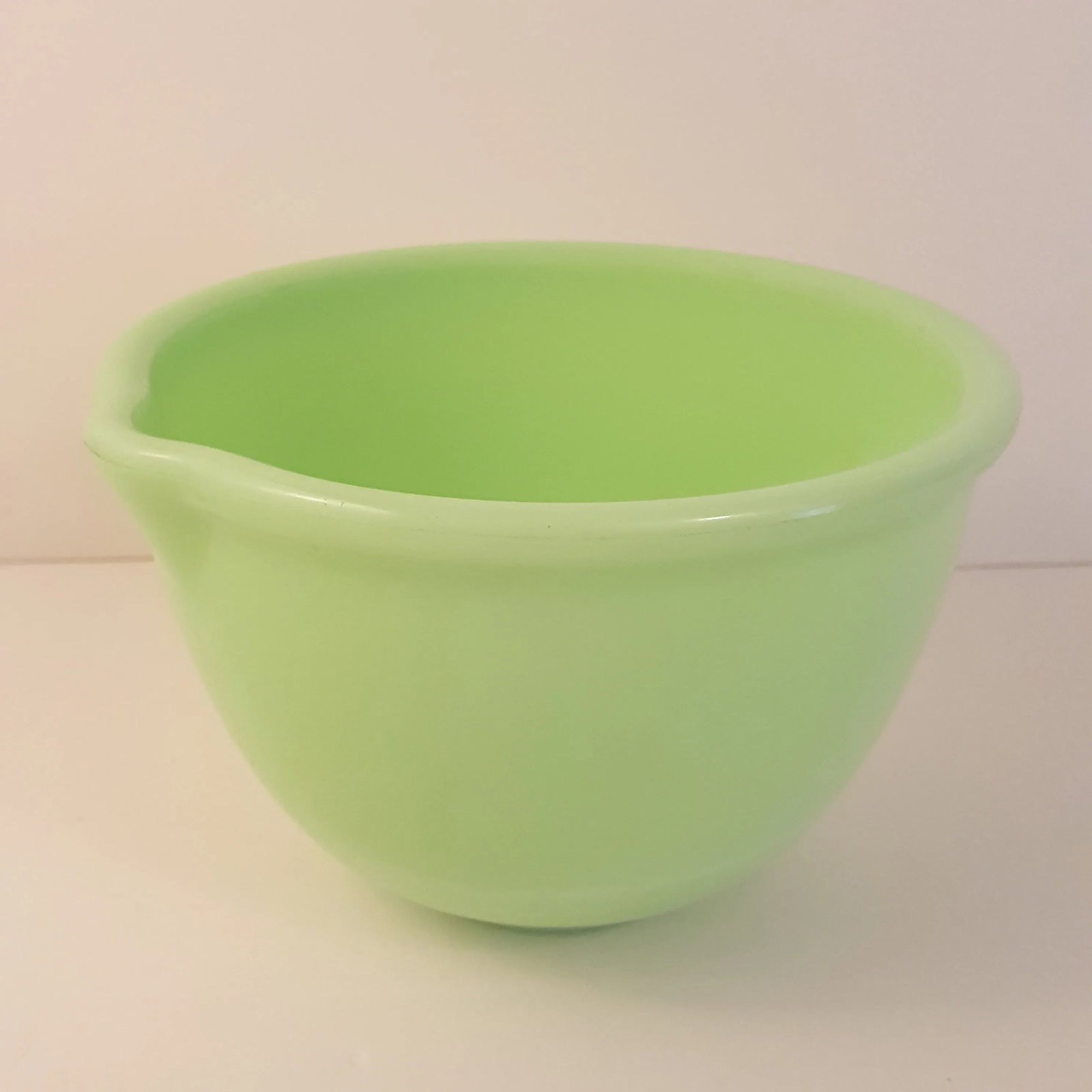 1940s McKee Glass Jadeite Kitchenware Mixing Bowl With Spout - 5