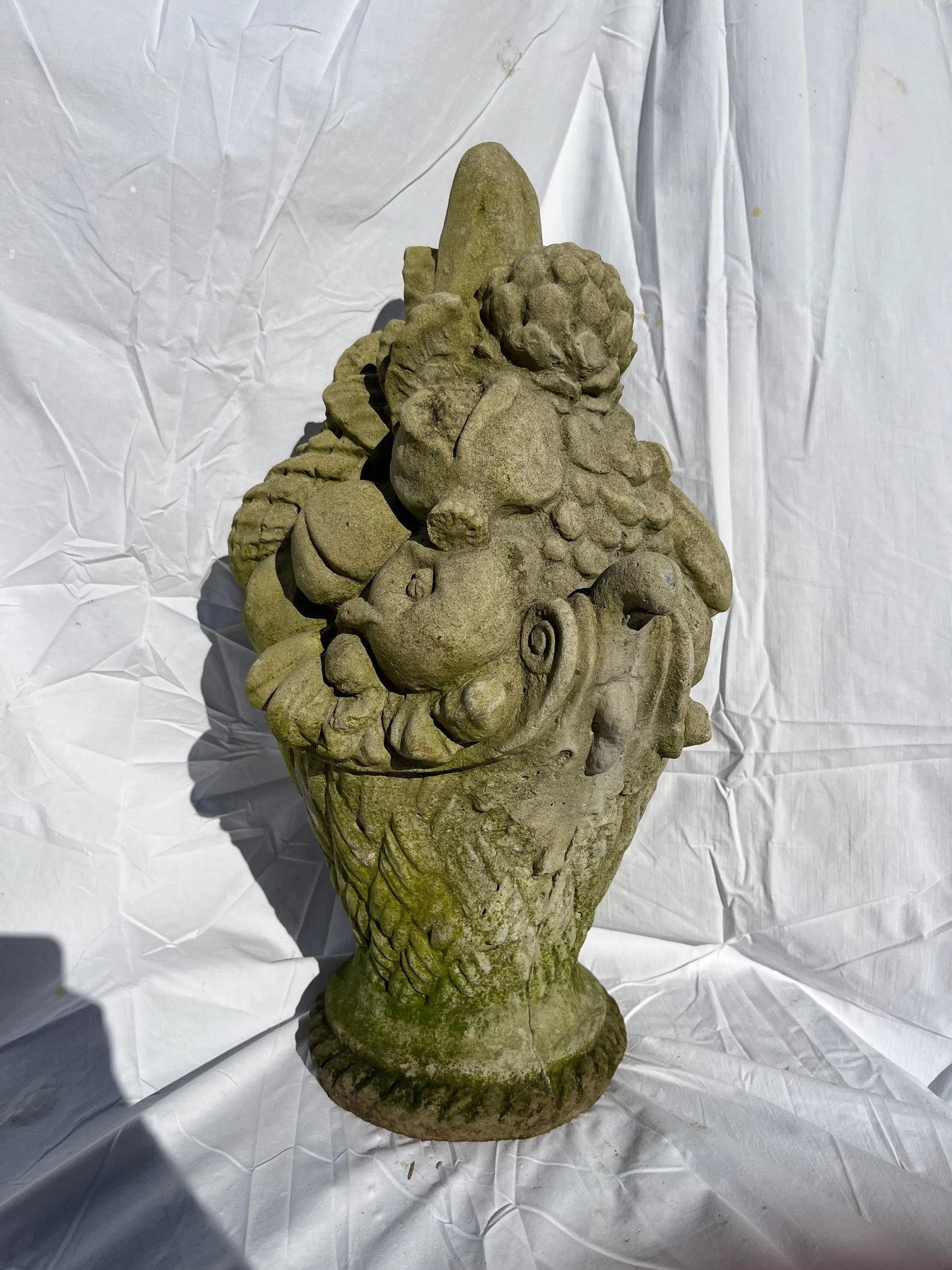 Antique Cast Stone Vegetable Basket Garden Sculpture - 4