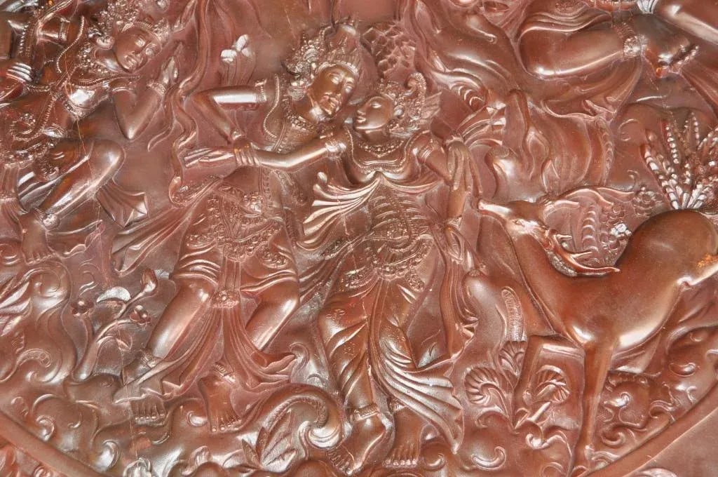 Balinese Ramayana Carving Mango Wood Dining or Center Table - 7