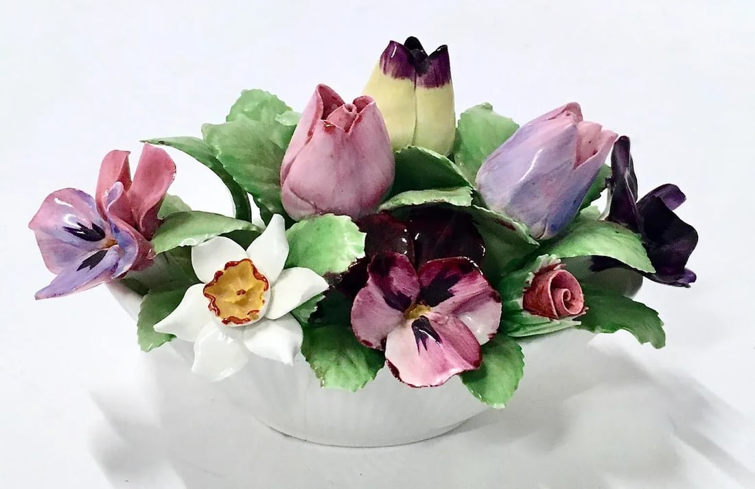 Vintage Royal Adderley Floral Sculpture - 3