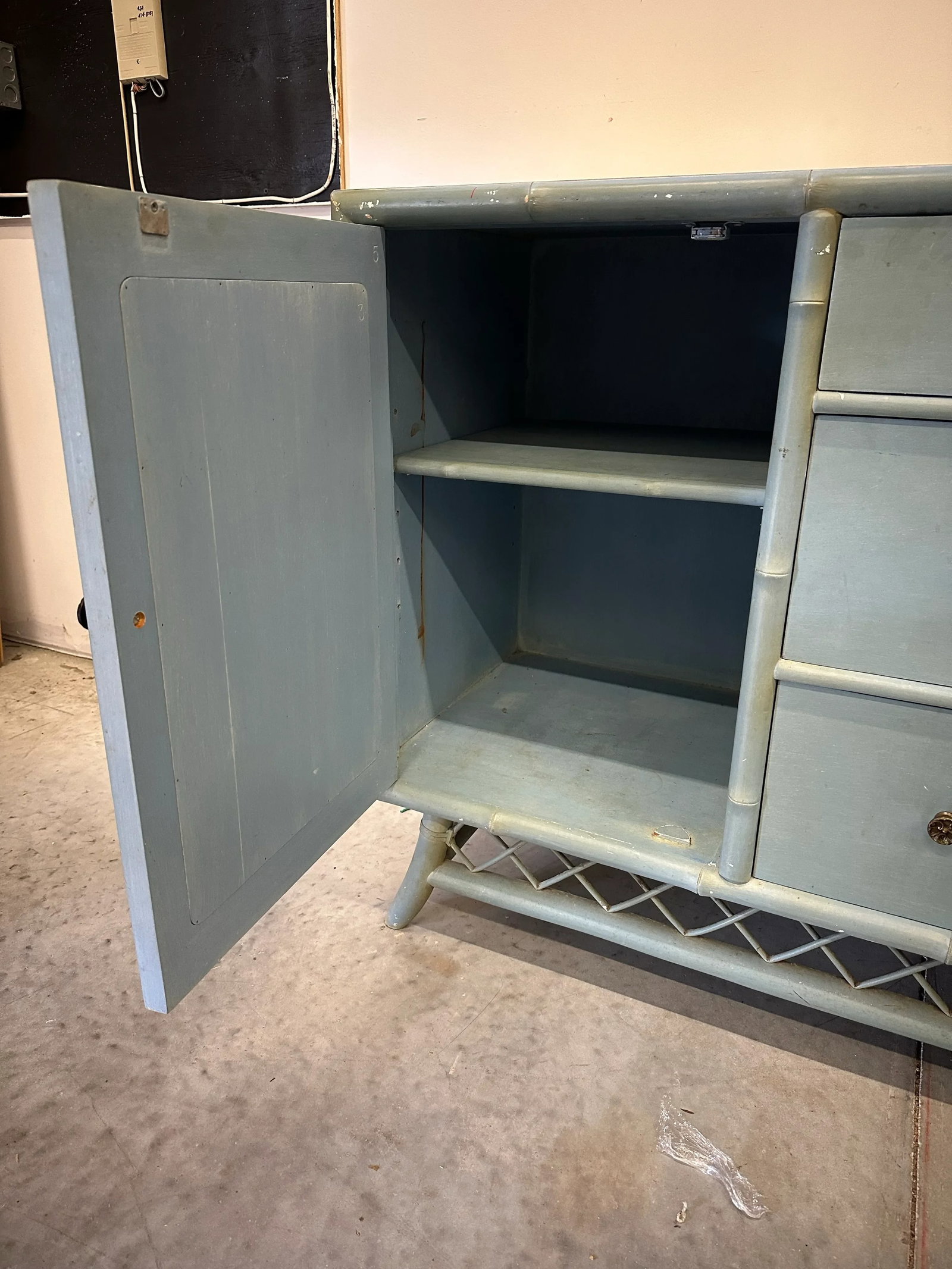 1950s Ficks Reed Style Sideboard - 7