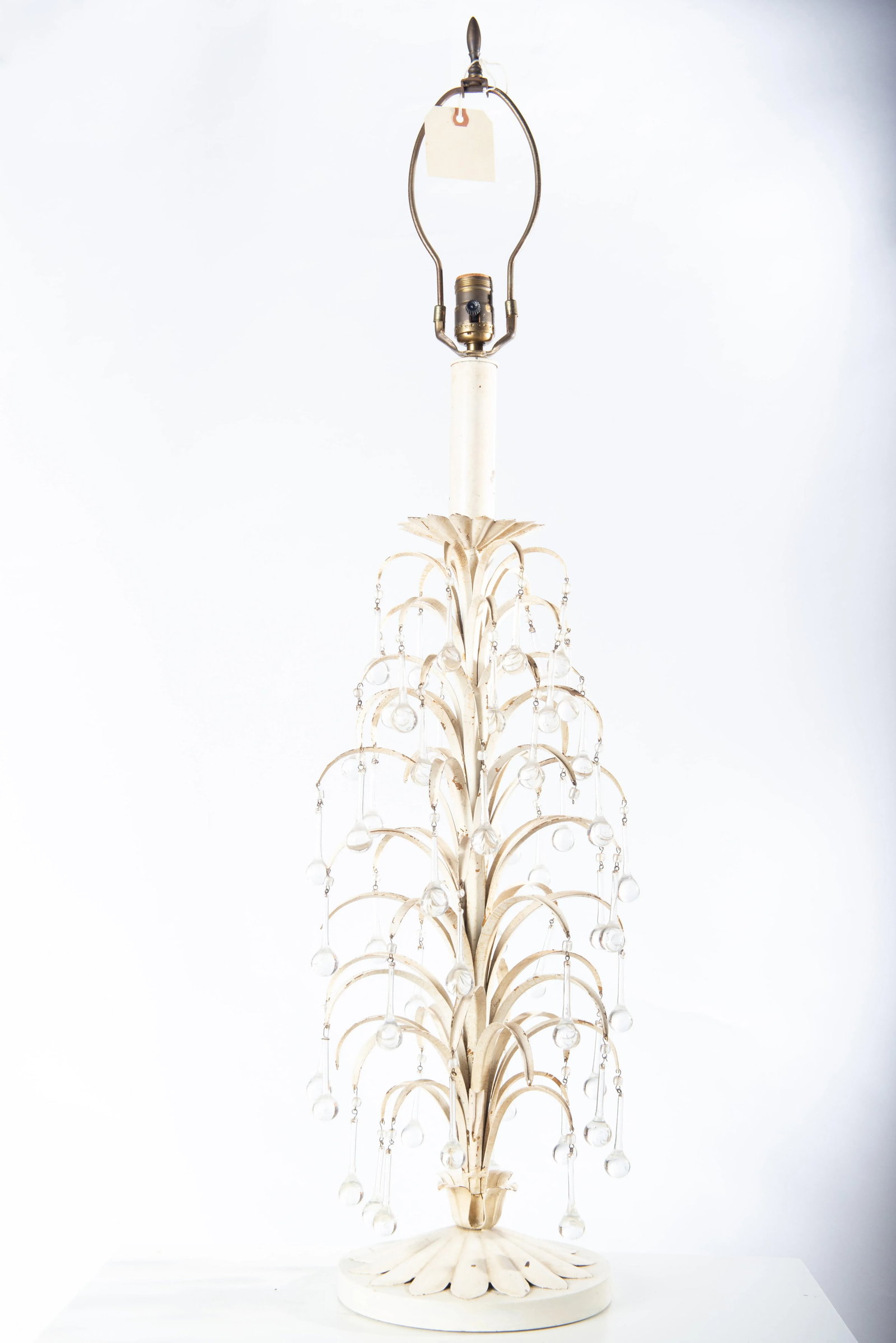 1950s White Tole Tear Drop Table Lamp With Crystals - 7