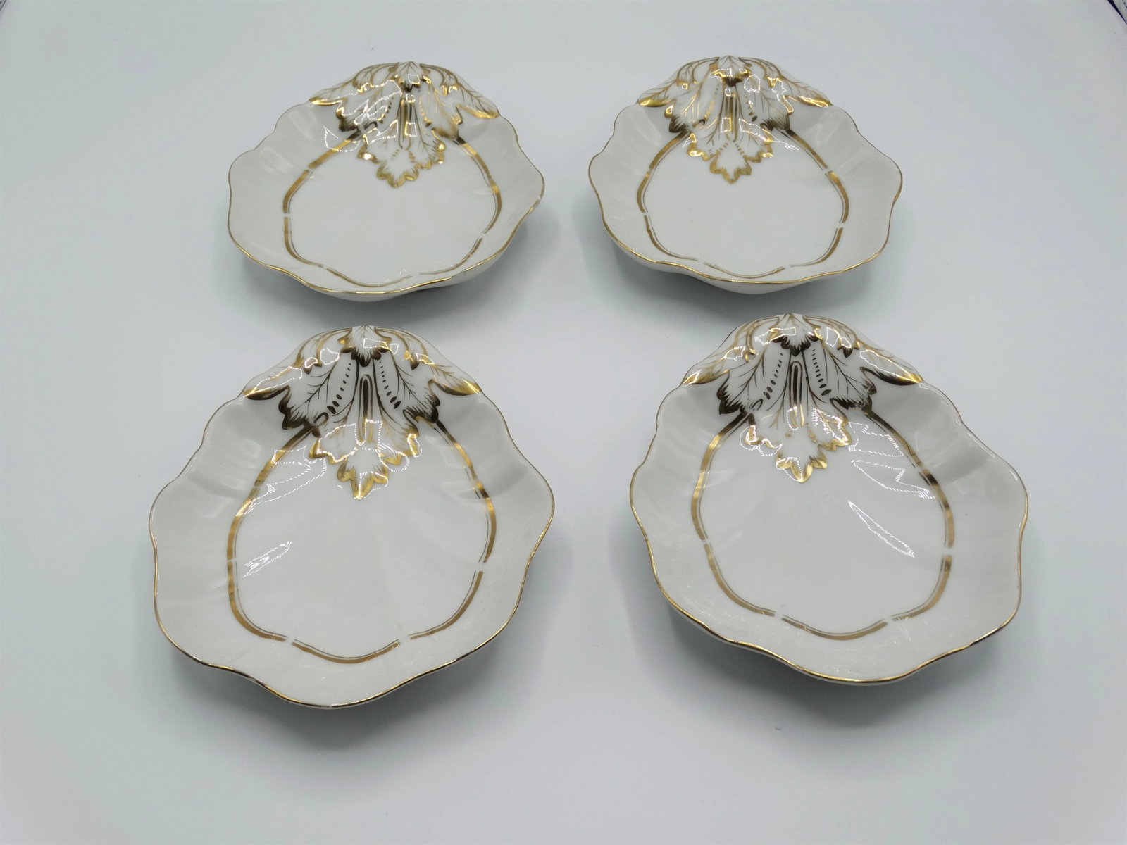 French Gilt Old Paris Porcelain Bowls, Set of 4 - 7