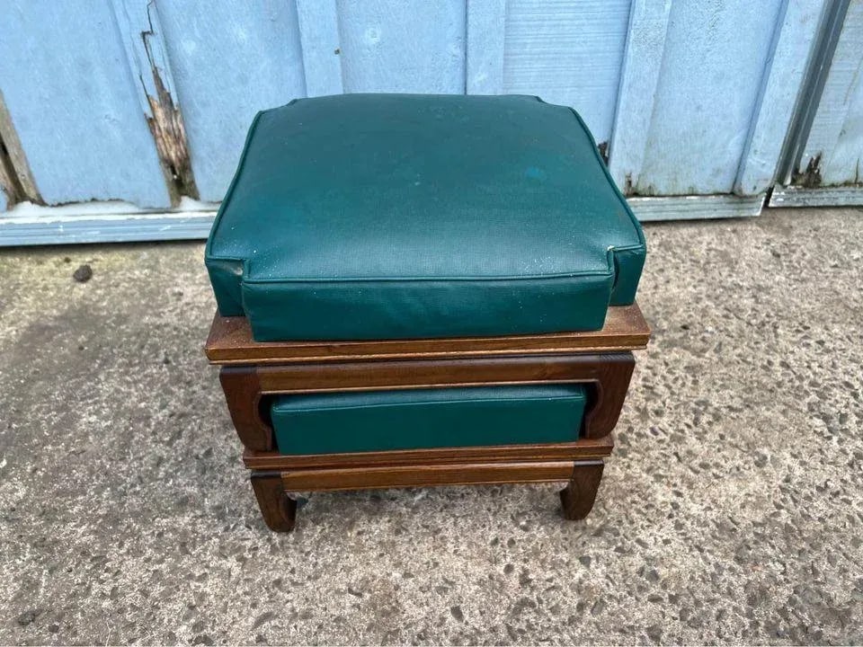 Mid 20th Century Pair of Vintage Chinoiserie Style Stackable Teak Footstools Made in Taiwan - 5