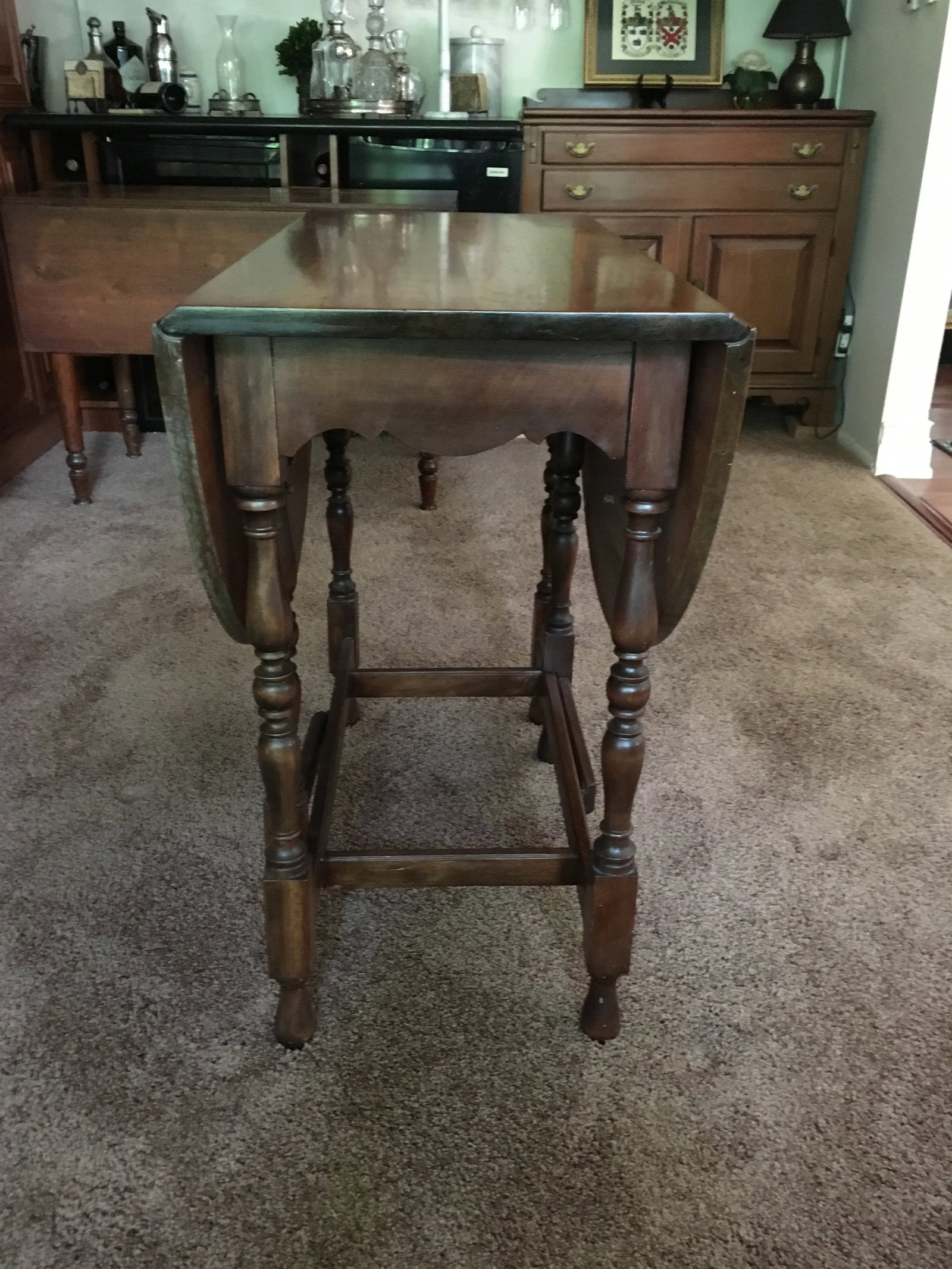 Antique Early American Drop Leaf Oval Table - 5