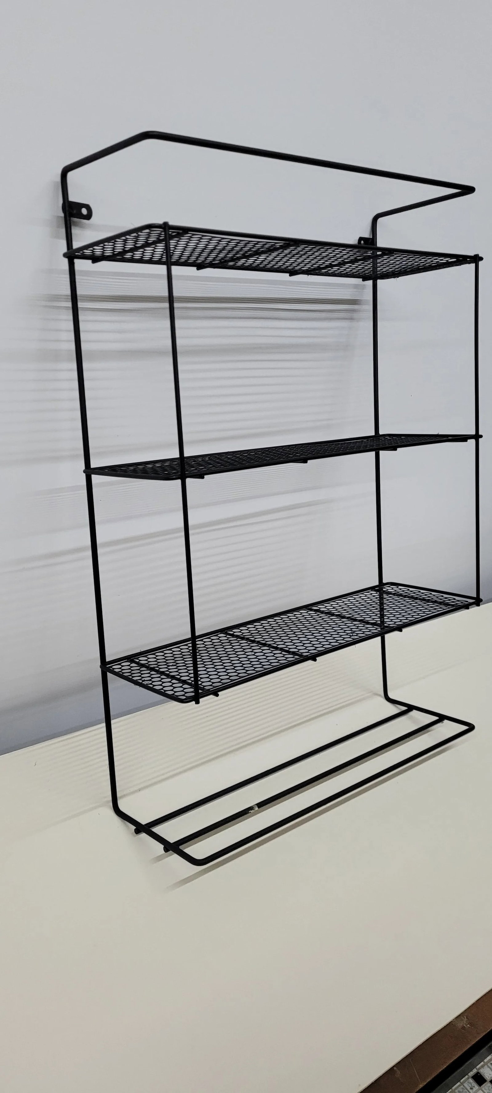 1960s Vintage Black Wire Metal Wall Shelf Mategot Richard Galef Style - 7