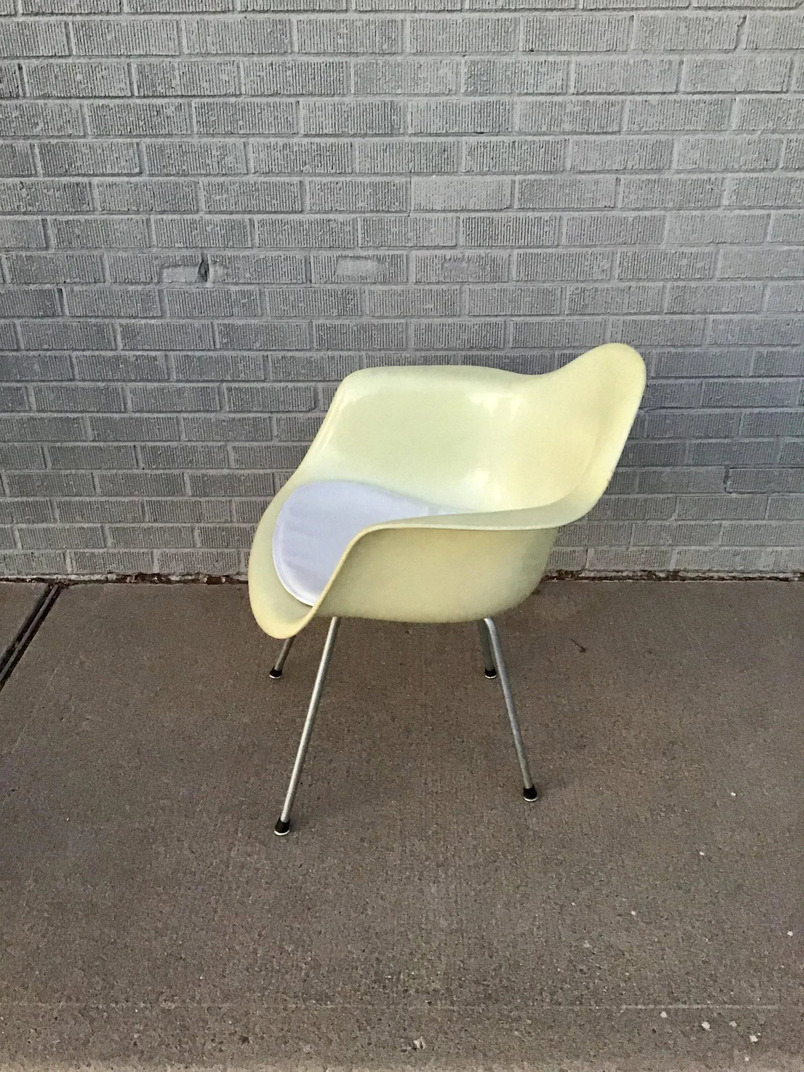 1950s Vintage Eames Herman Miller Fiberglass Shell Yellow Arm Chair With Zenith Rope - 9