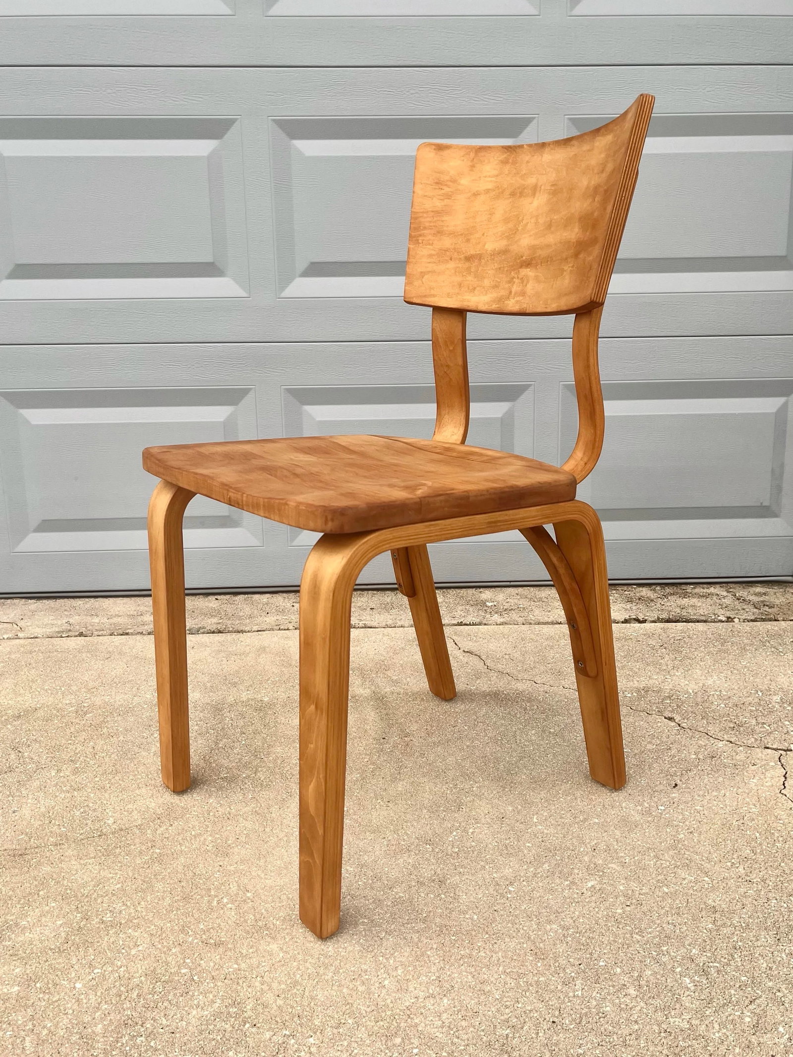 Bent Oak Plywood Single Desk or Side Chair | by Thonet - 2