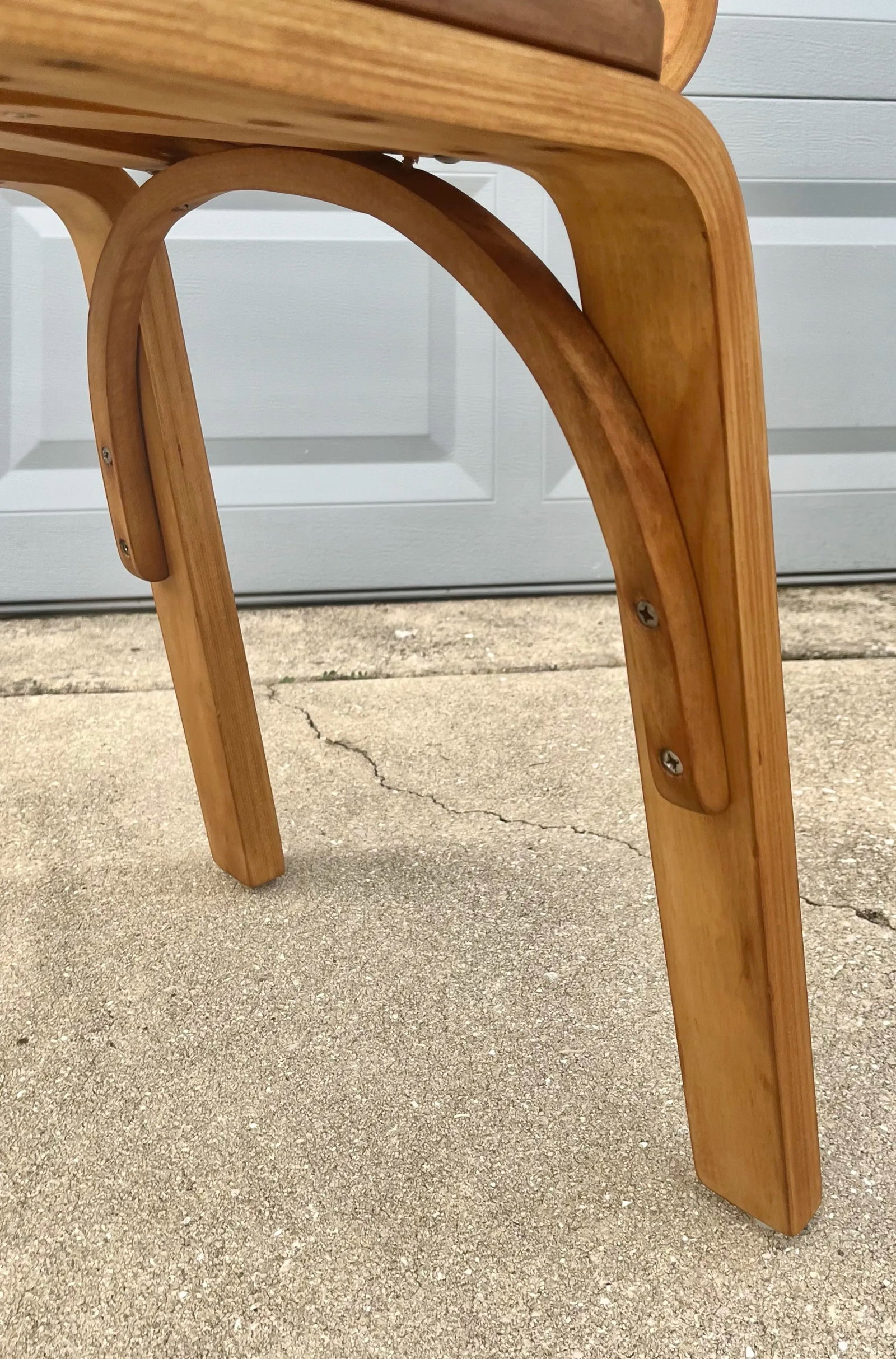 Bent Oak Plywood Single Desk or Side Chair | by Thonet - 9