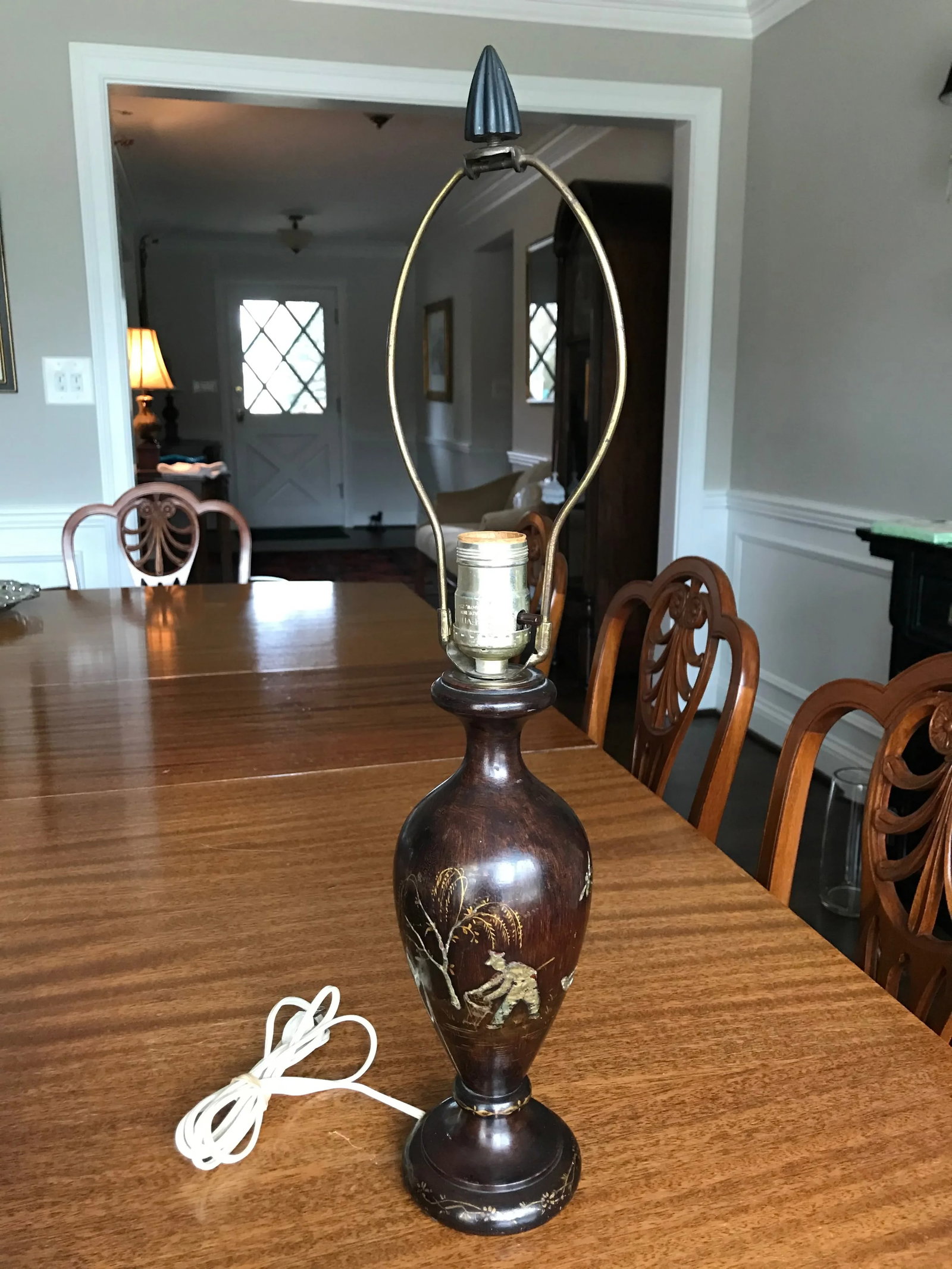 1950s Wooden Man Working in the Rice Paddies Table Lamp - 2