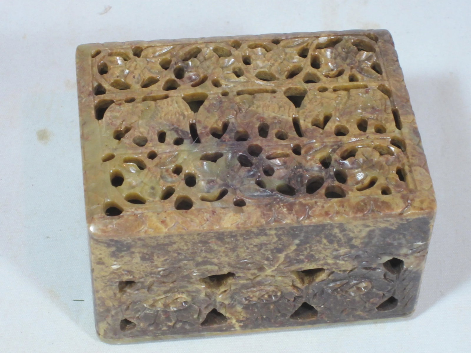 Hand Carved Soapstone Elephant Box - 7