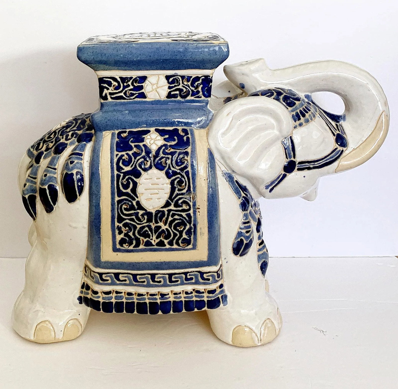 Vintage Elephant Garden Stool Blue & White Ceramic / Side Table / Plant Stand Chinoiserie Style - 2