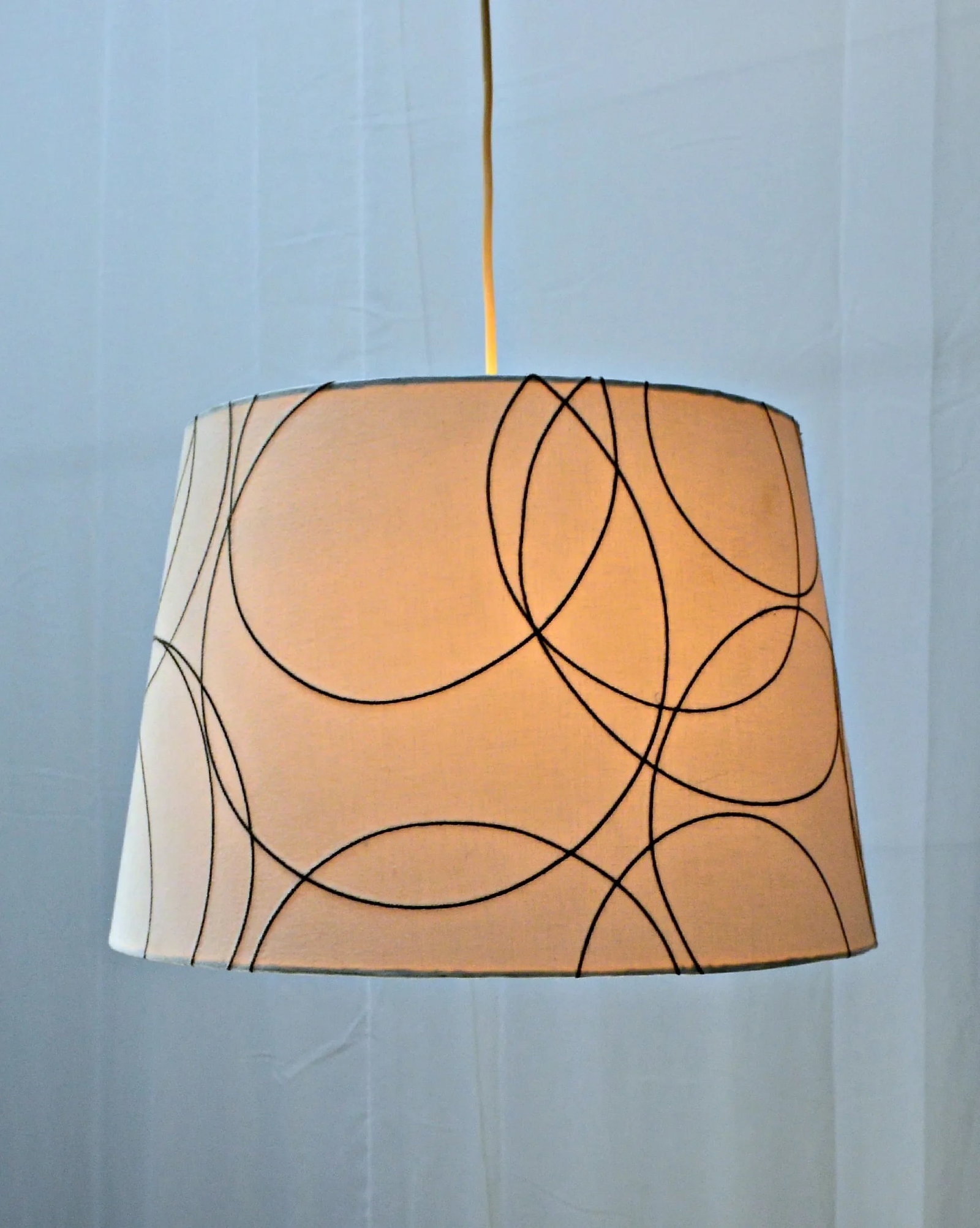 Retro-Style Pendant Lamp - 5