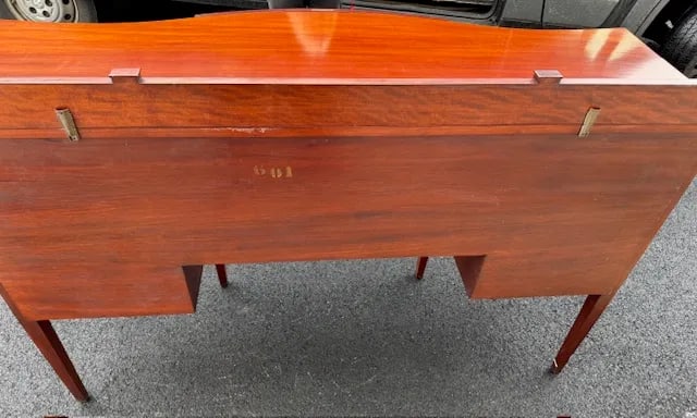 Mahogany Bellflower Inlaid Sideboard by Mayflower Furniture Boston, Ma - 6