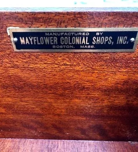 Mahogany Bellflower Inlaid Sideboard by Mayflower Furniture Boston, Ma - 8
