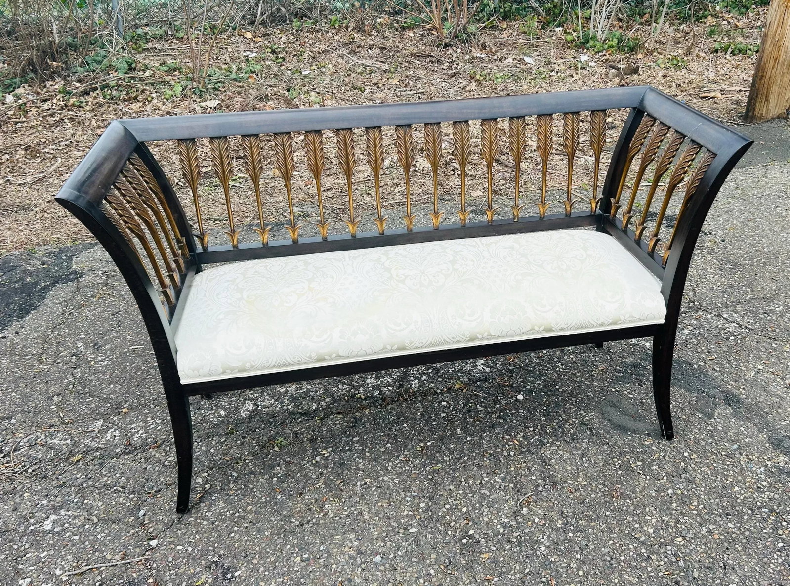 1990s Hollywood Regency Style Settee With Figural Arrow Motif - 9