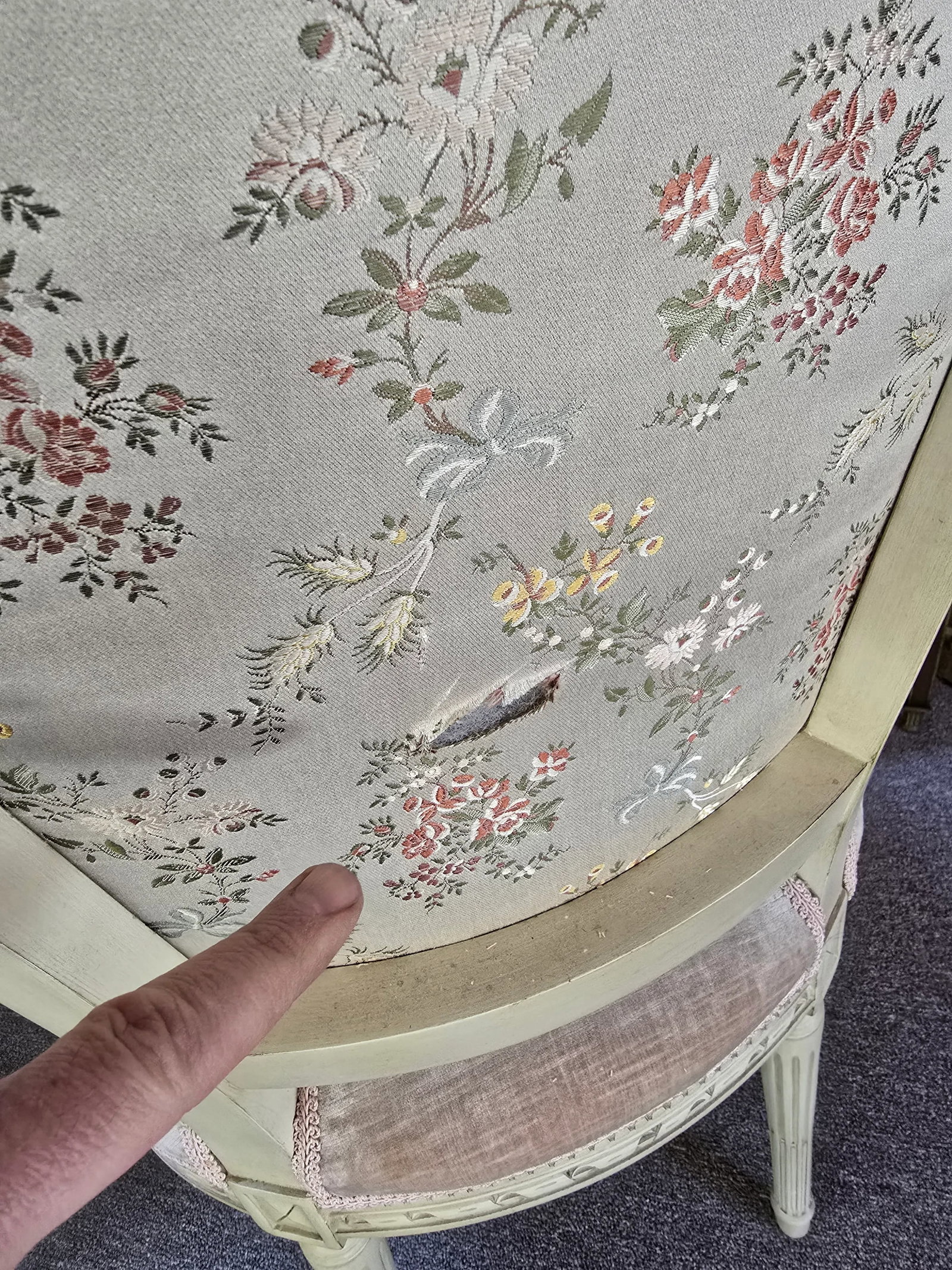 1960s Mid Century Louis XV Style French Pair of Chairs - 5