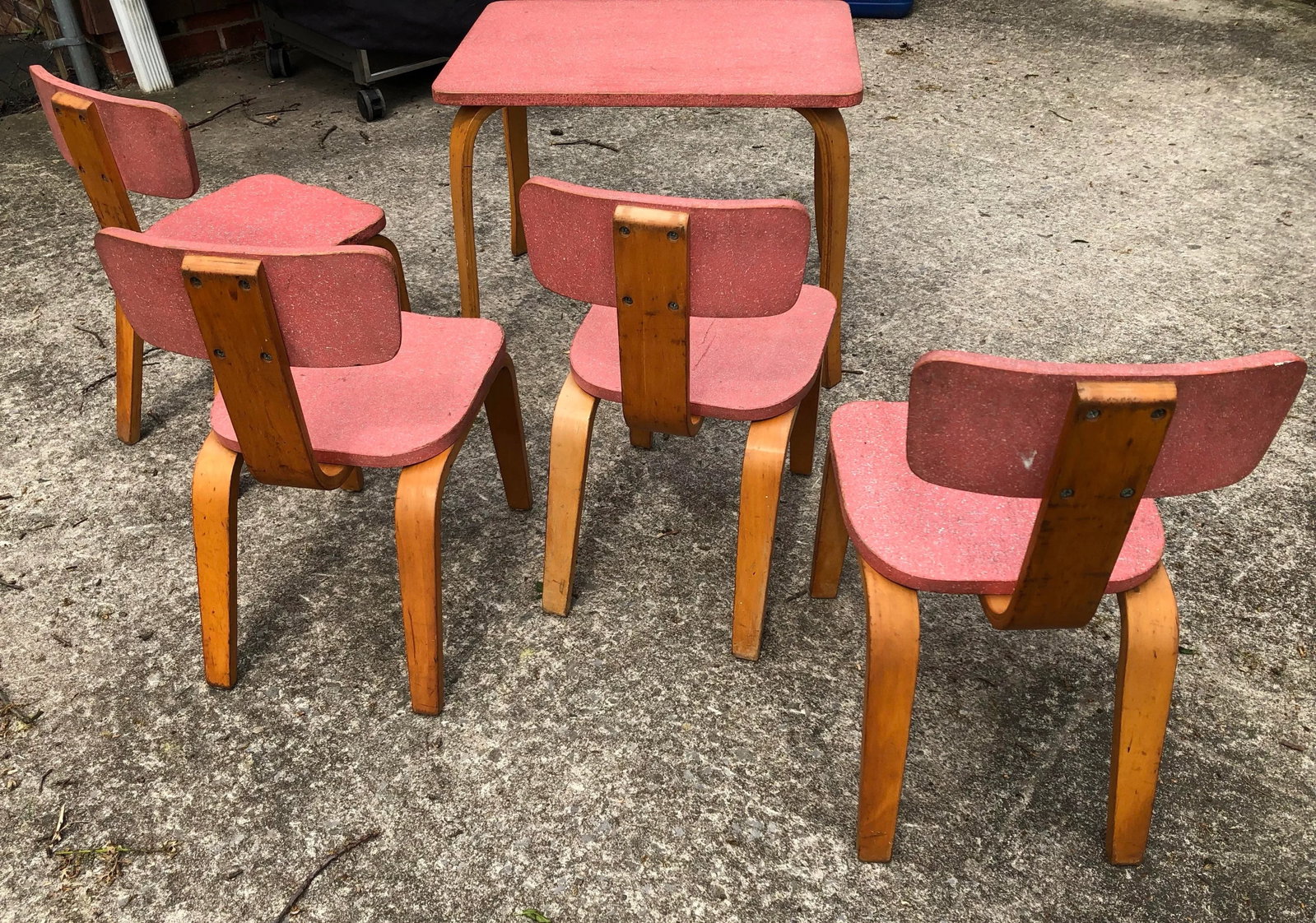 1960s Mid-Century Childs' Dining Set in the Manner of Alvar Aalto Htf - 5 Pieces - 7
