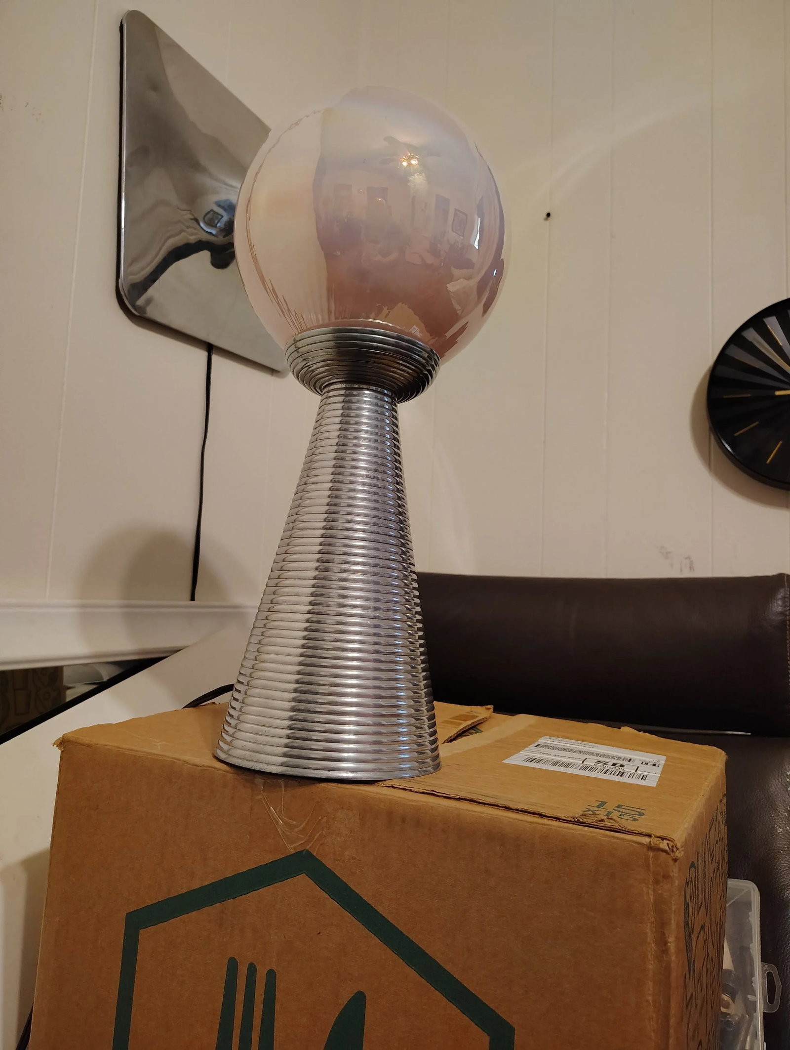 1980s Polished Aluminum Tower and Glass Globe Table / Floor Lamp - 4