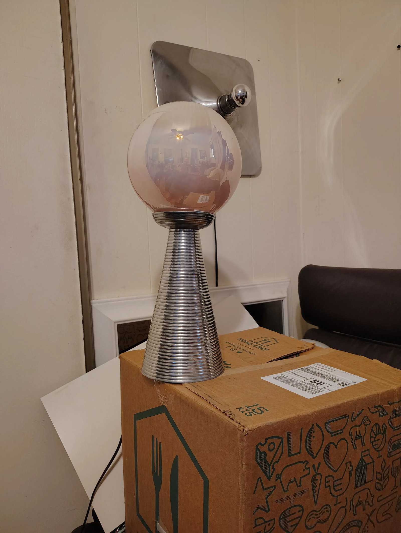1980s Polished Aluminum Tower and Glass Globe Table / Floor Lamp - 7