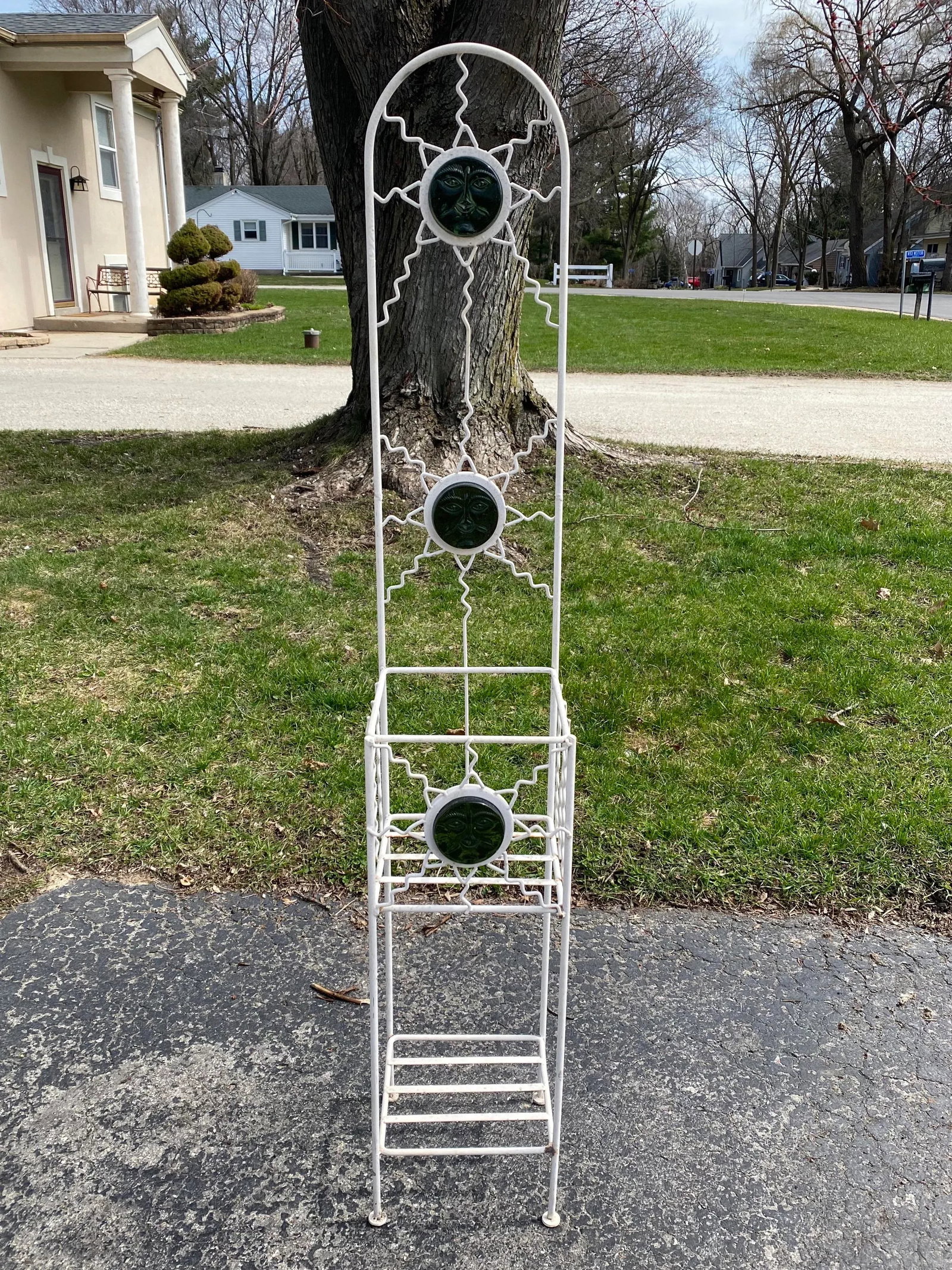 Late 20th Century Metal and Glass Sun Face Plant Stand - 2