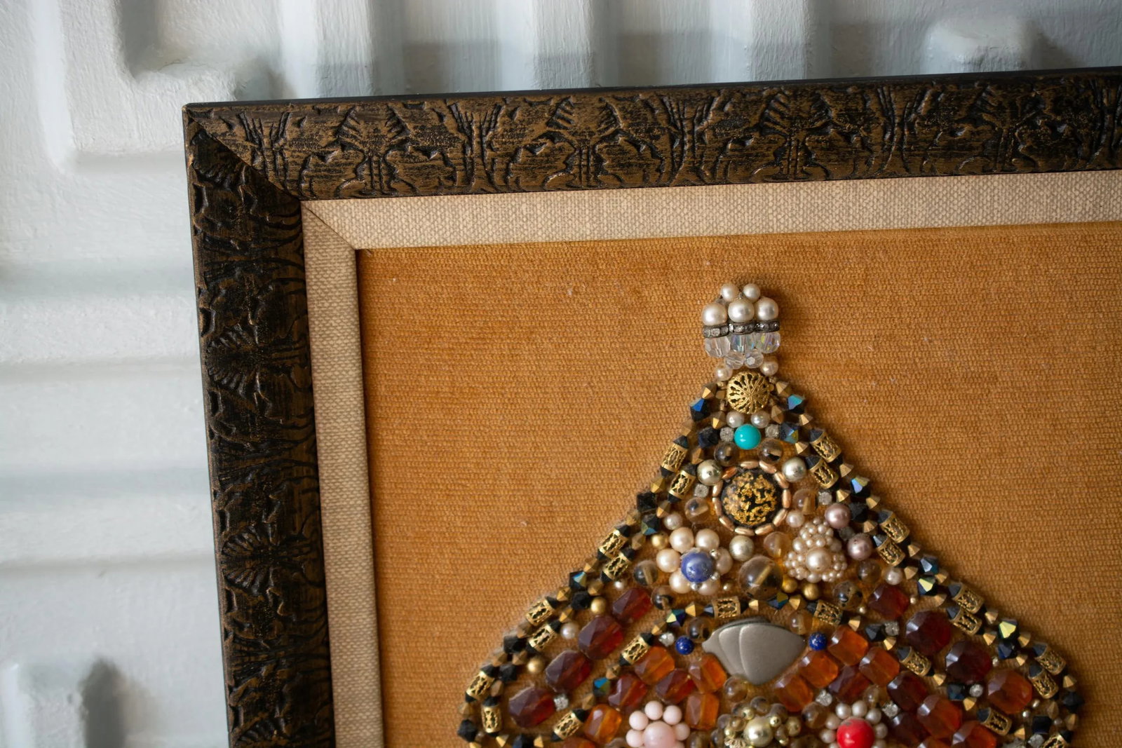 1950s Framed Jewelry Christmas Tree Wall Decor - 2