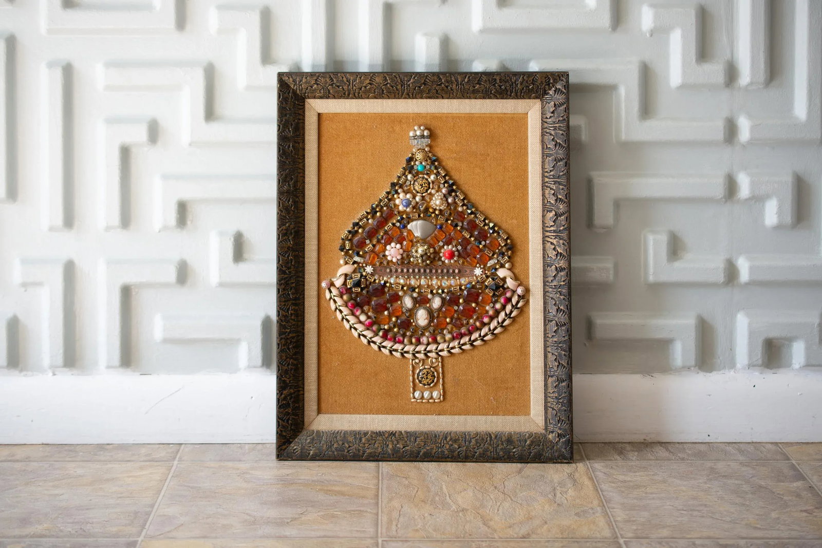 1950s Framed Jewelry Christmas Tree Wall Decor - 8