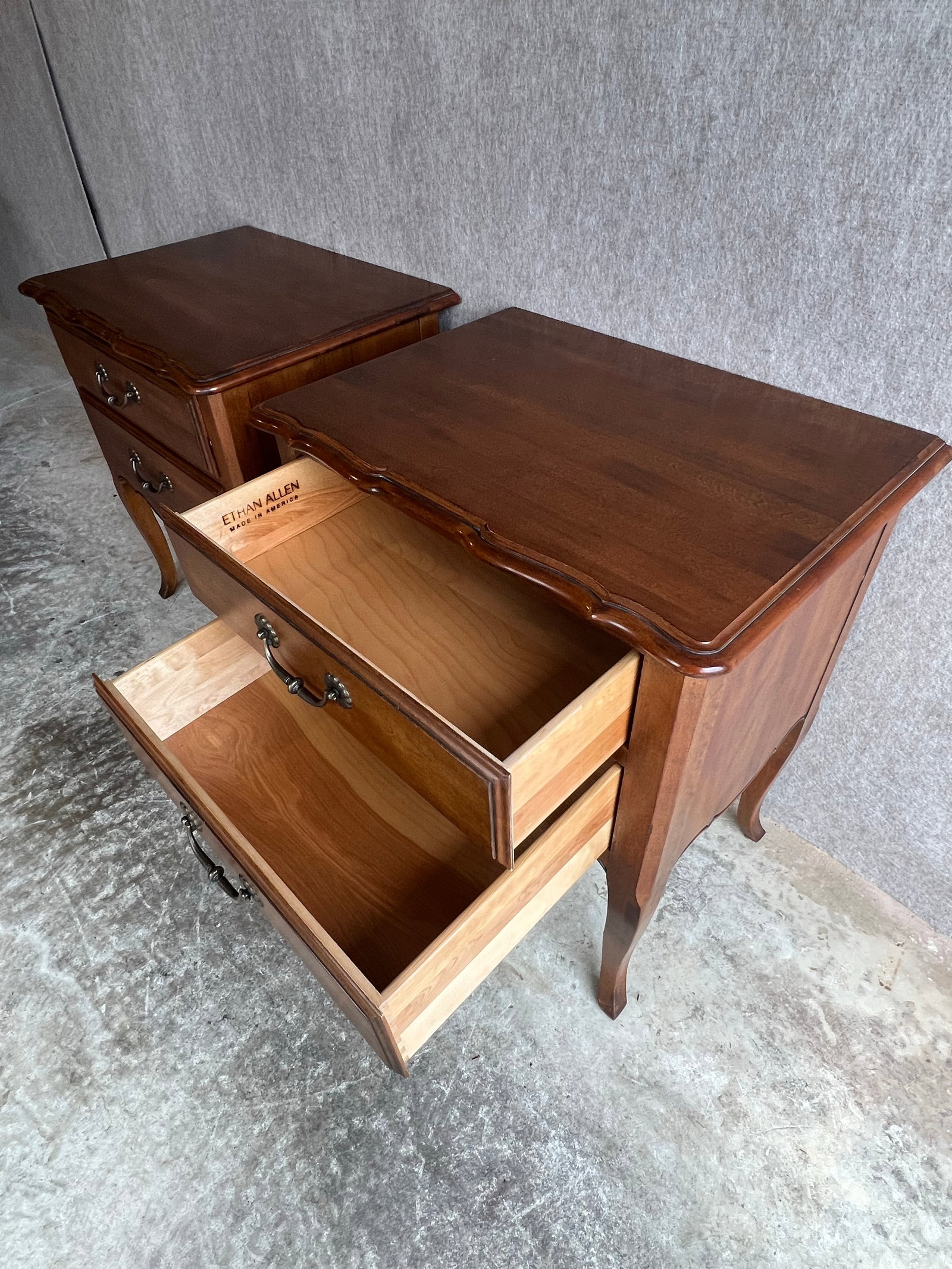 Pair of Ethan Allen French Country Nightstands - 11