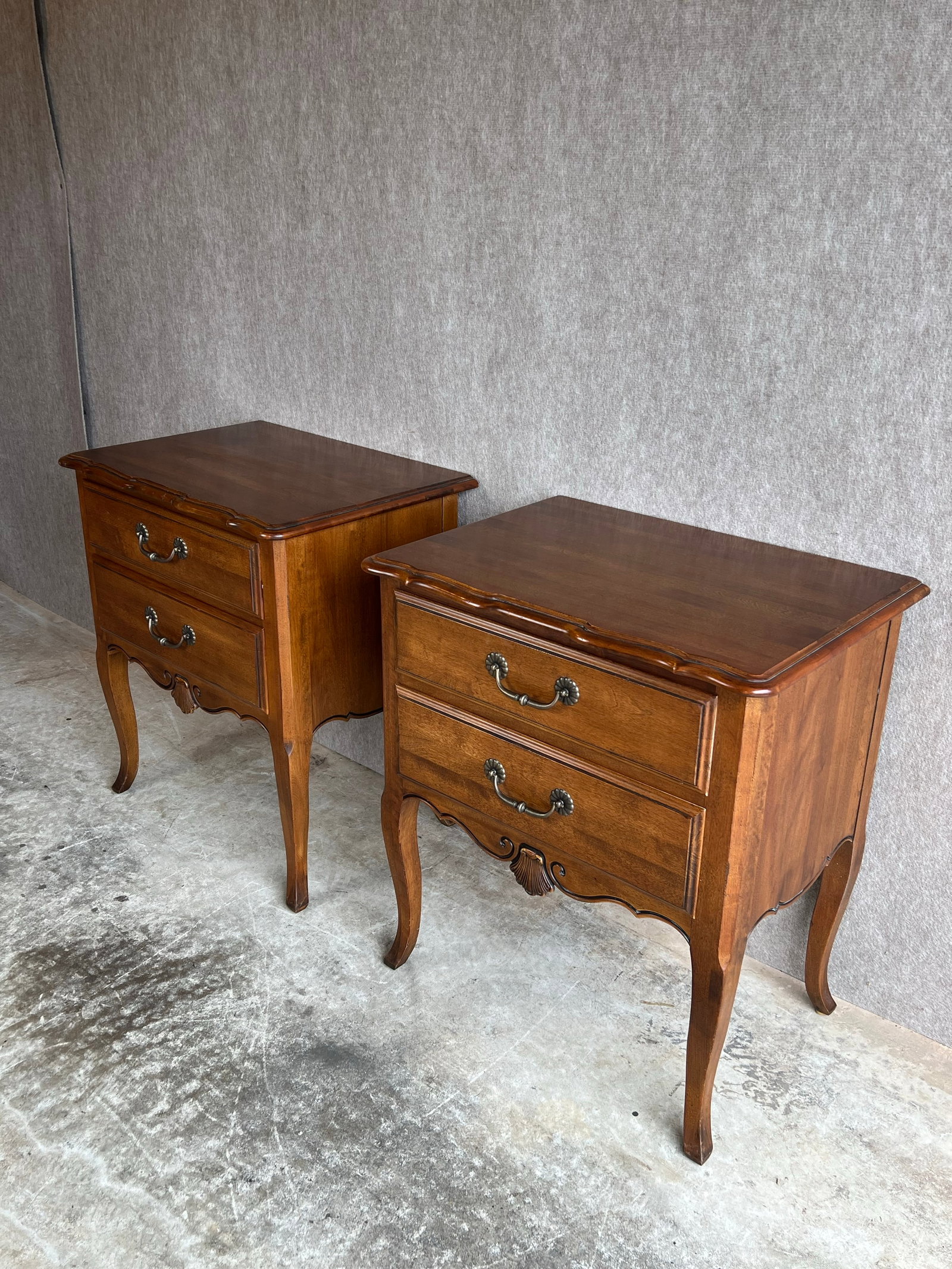 Pair of Ethan Allen French Country Nightstands - 2