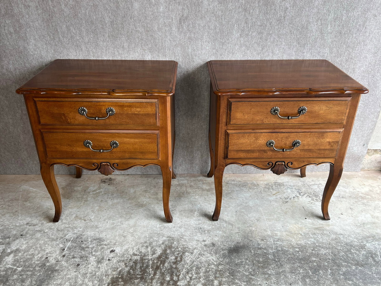Pair of Ethan Allen French Country Nightstands - 6