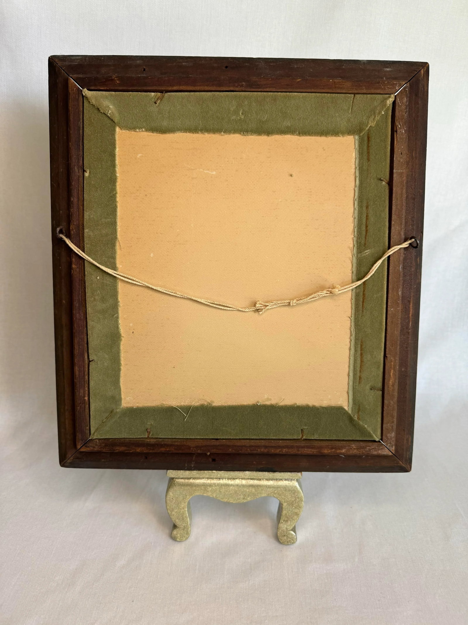 Vintage Impressionist Floral Still Life Framed Original Oil Painting in White, Moss Green & Gold - 10