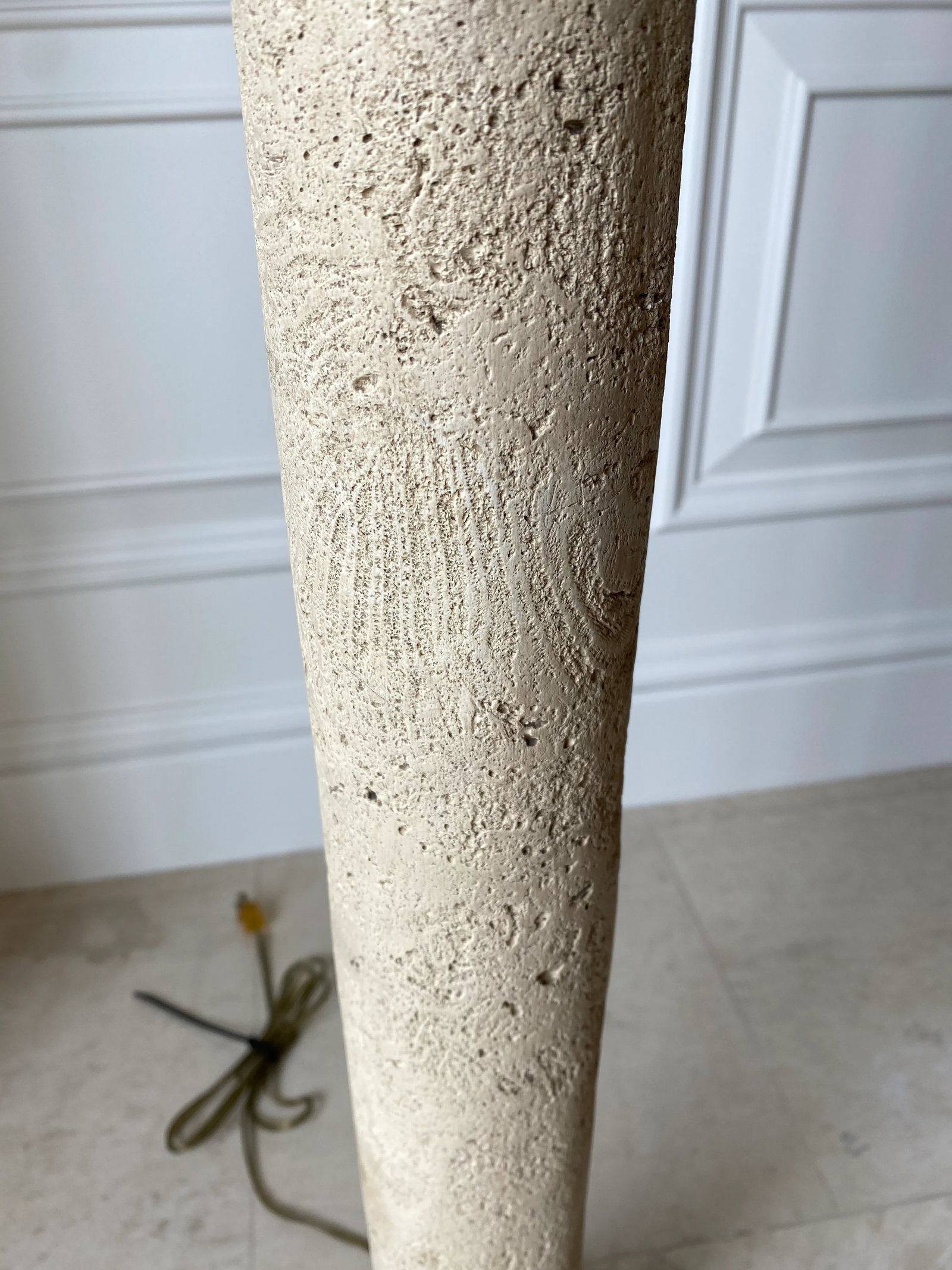 Vintage 1970's Fossilized Coquina Coralstone Floor Lamp - 5