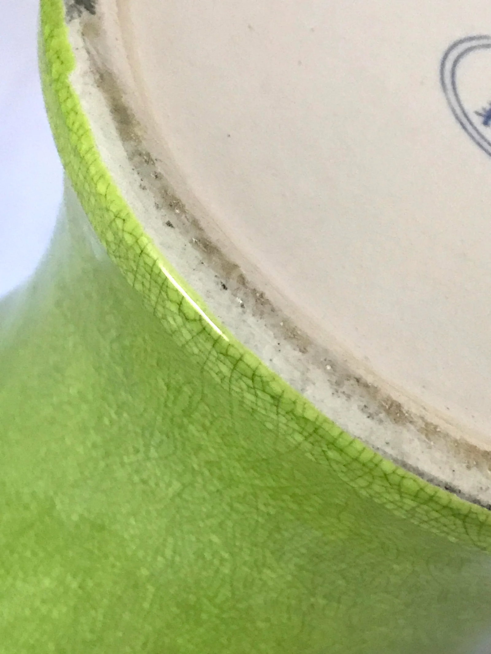 Large Early Mid Century Apple Green 'Meiping' Monochrome Chinese Vase & Carved Wood Stand - 12