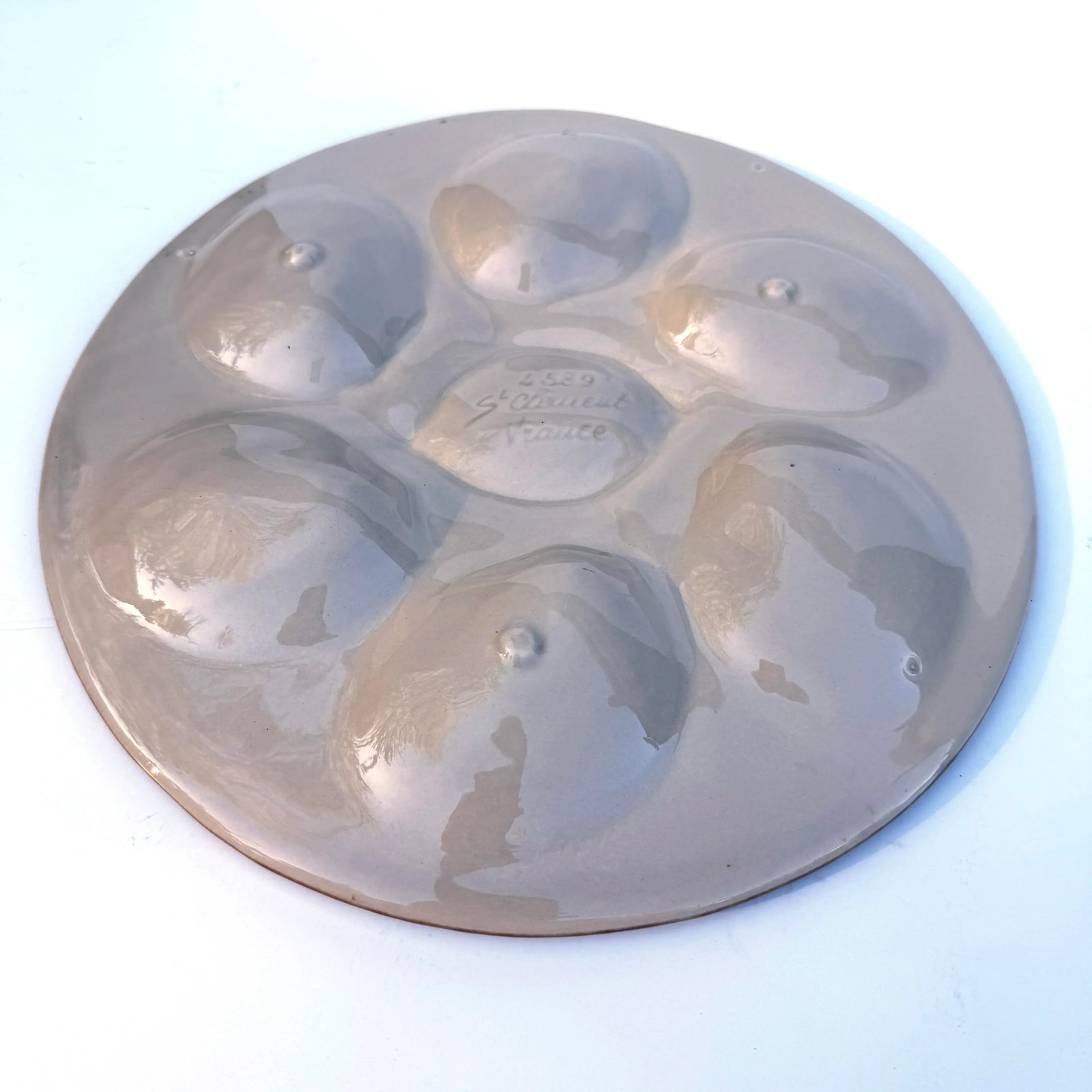 Mid-Century French Majolica Oyster Plate by Saint Clement - 5