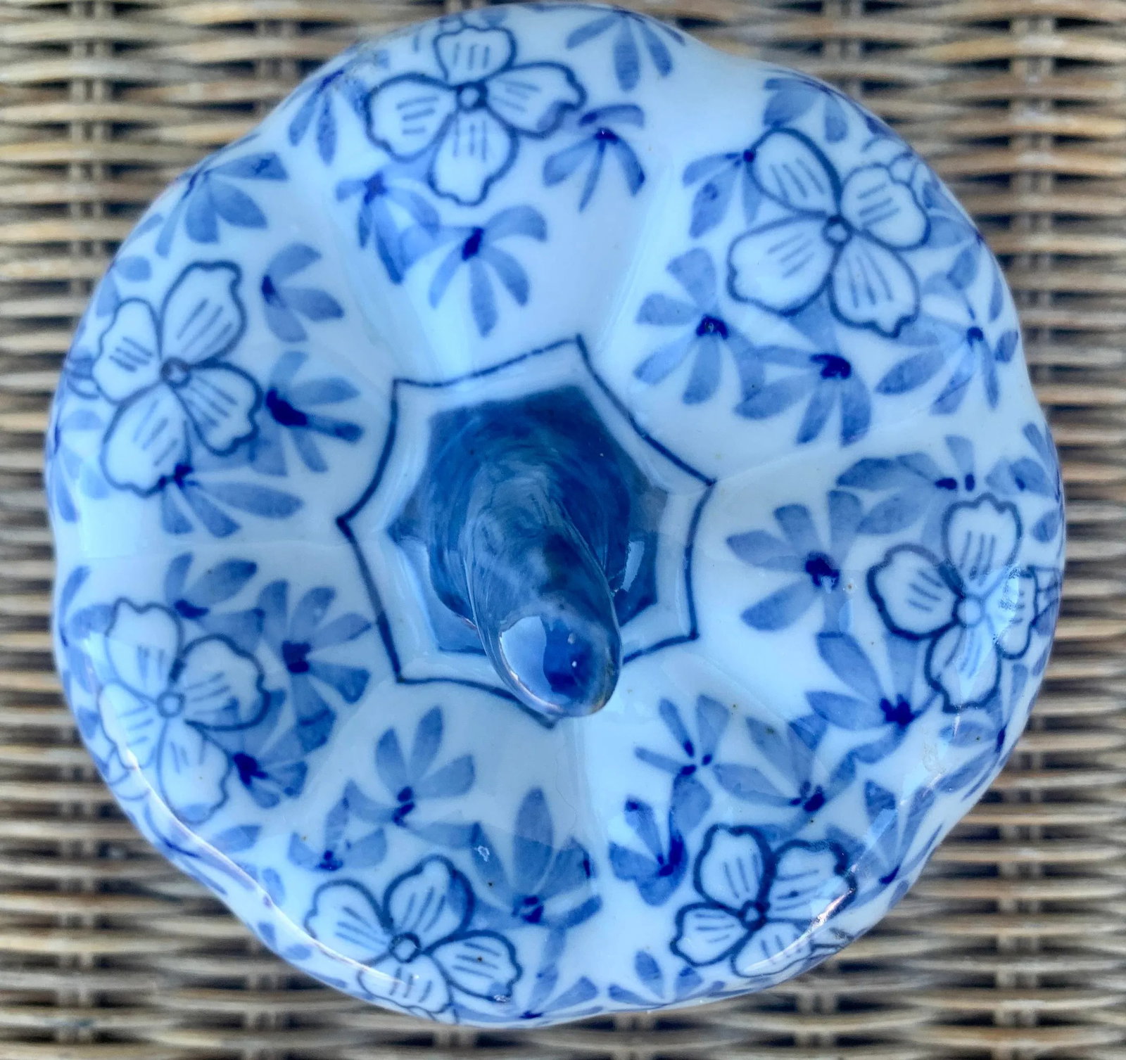 Vintage Norwegian Blue and White Floral Ceramic Pumpkin Jar - 10