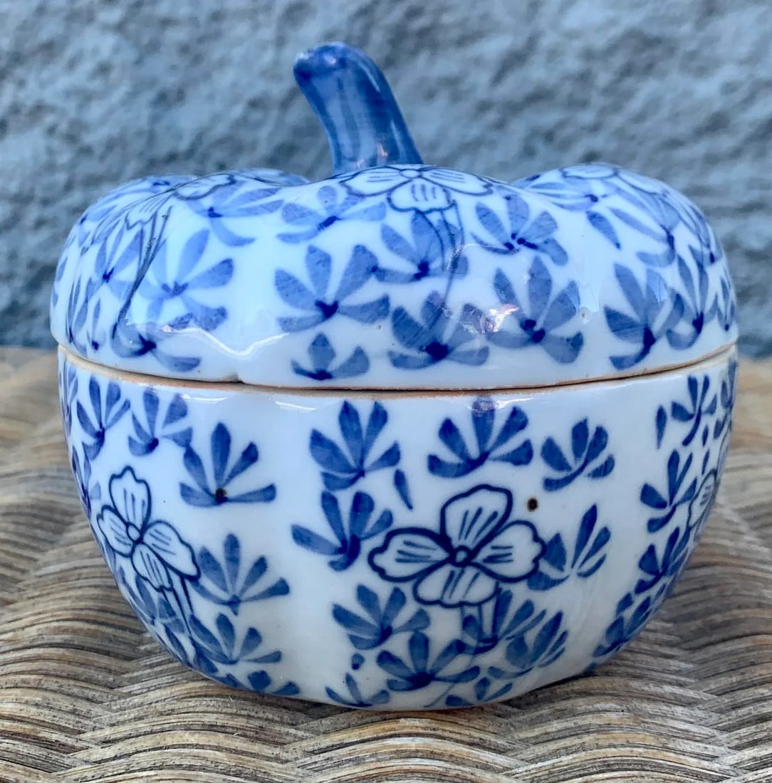 Vintage Norwegian Blue and White Floral Ceramic Pumpkin Jar - 2