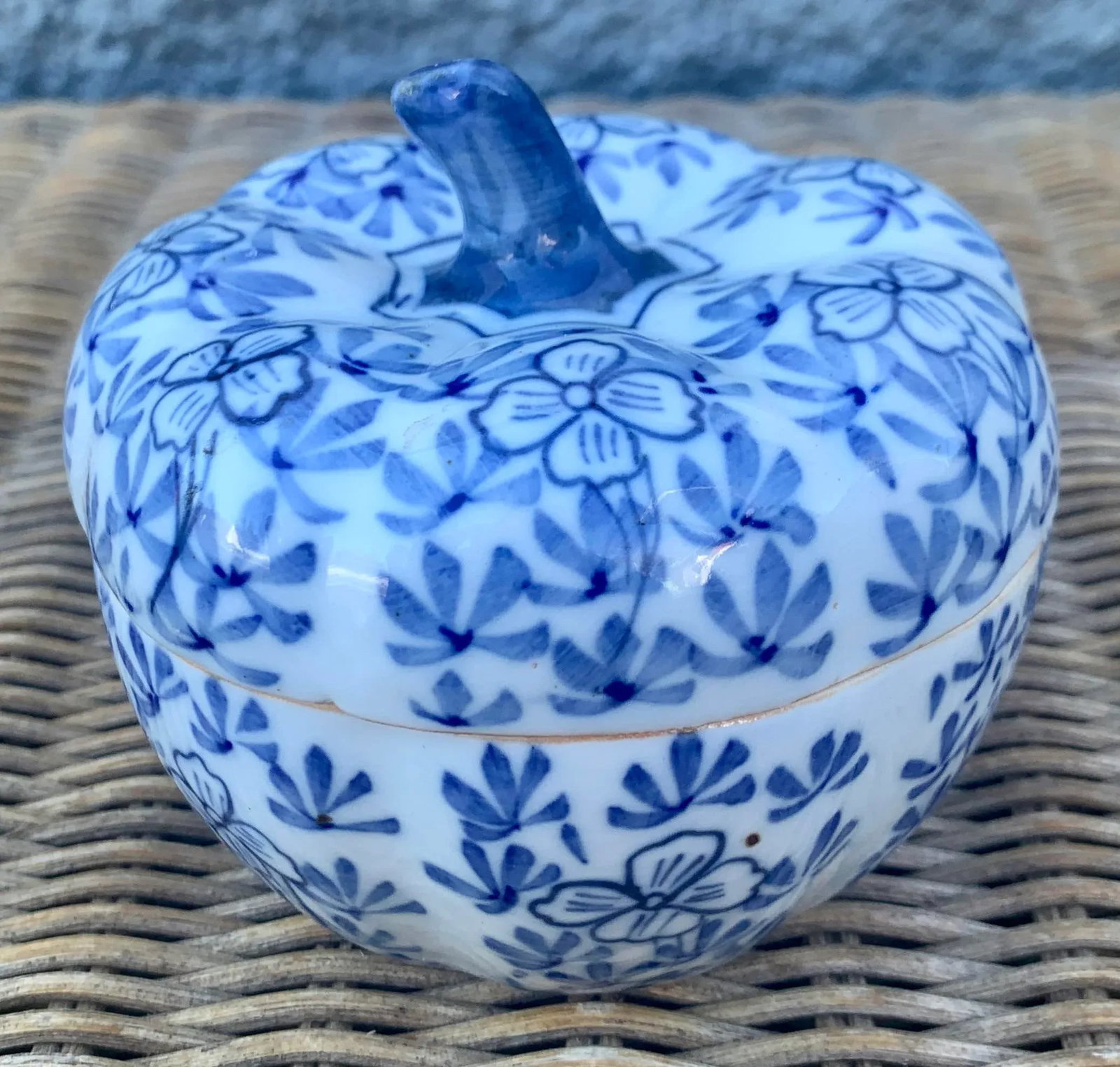Vintage Norwegian Blue and White Floral Ceramic Pumpkin Jar - 3
