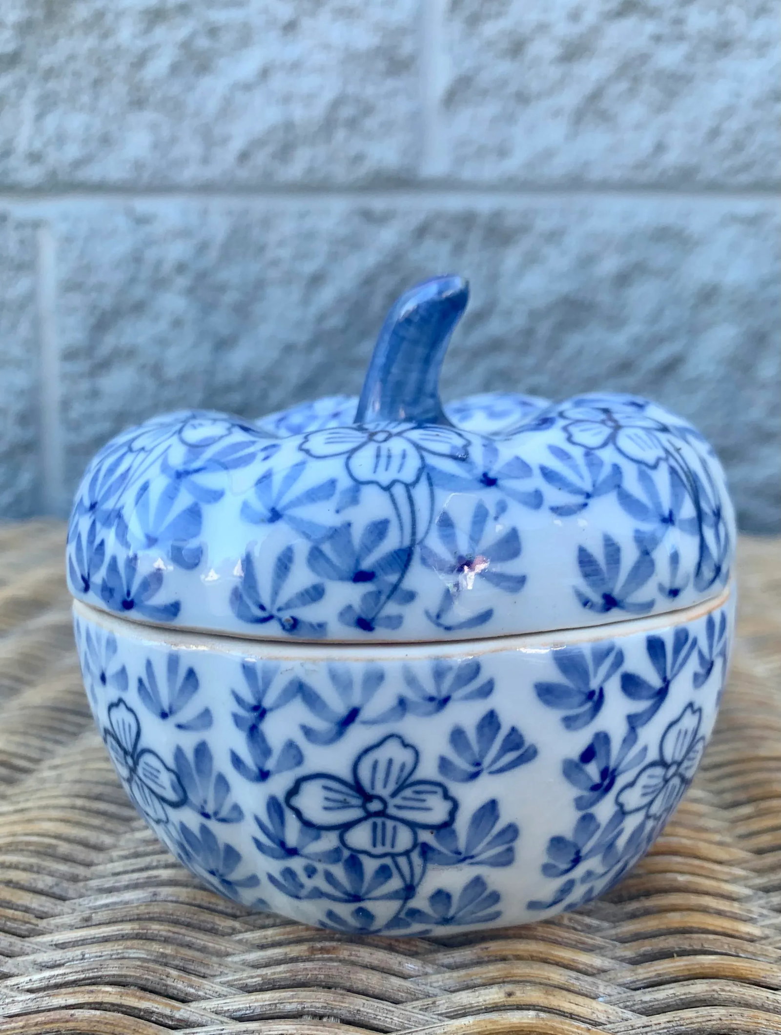 Vintage Norwegian Blue and White Floral Ceramic Pumpkin Jar - 4