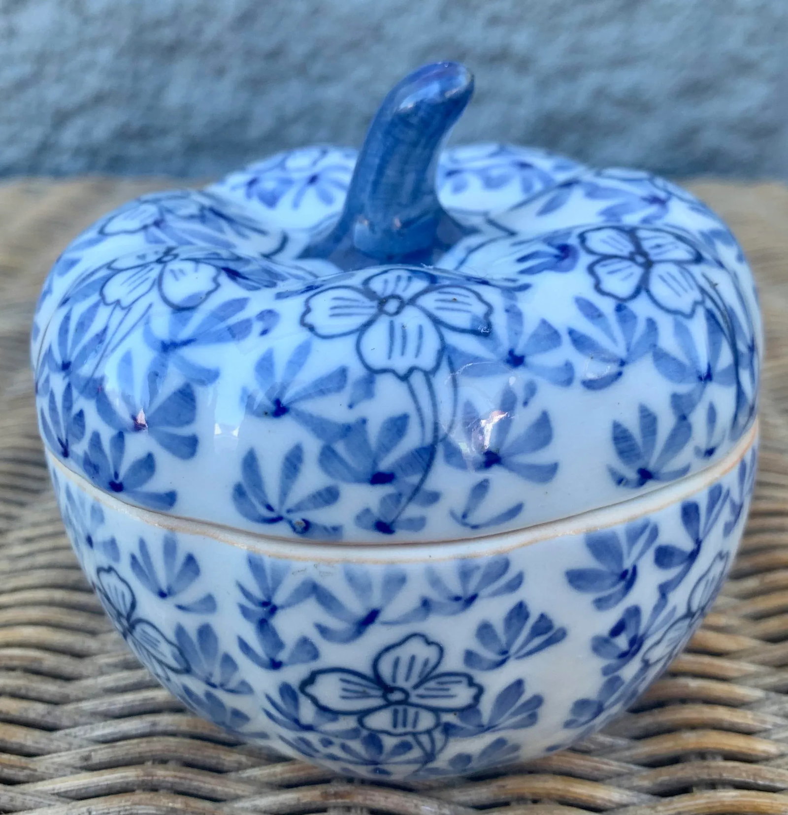 Vintage Norwegian Blue and White Floral Ceramic Pumpkin Jar - 5