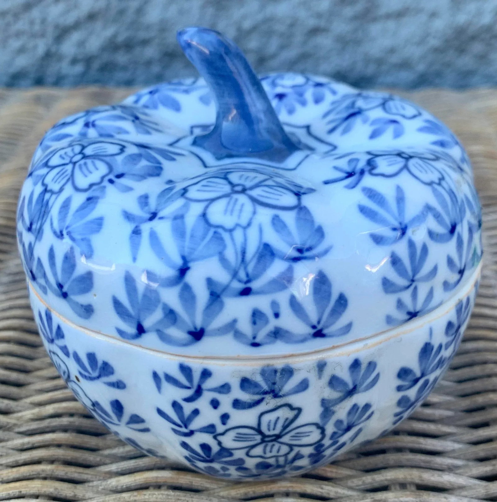 Vintage Norwegian Blue and White Floral Ceramic Pumpkin Jar - 6