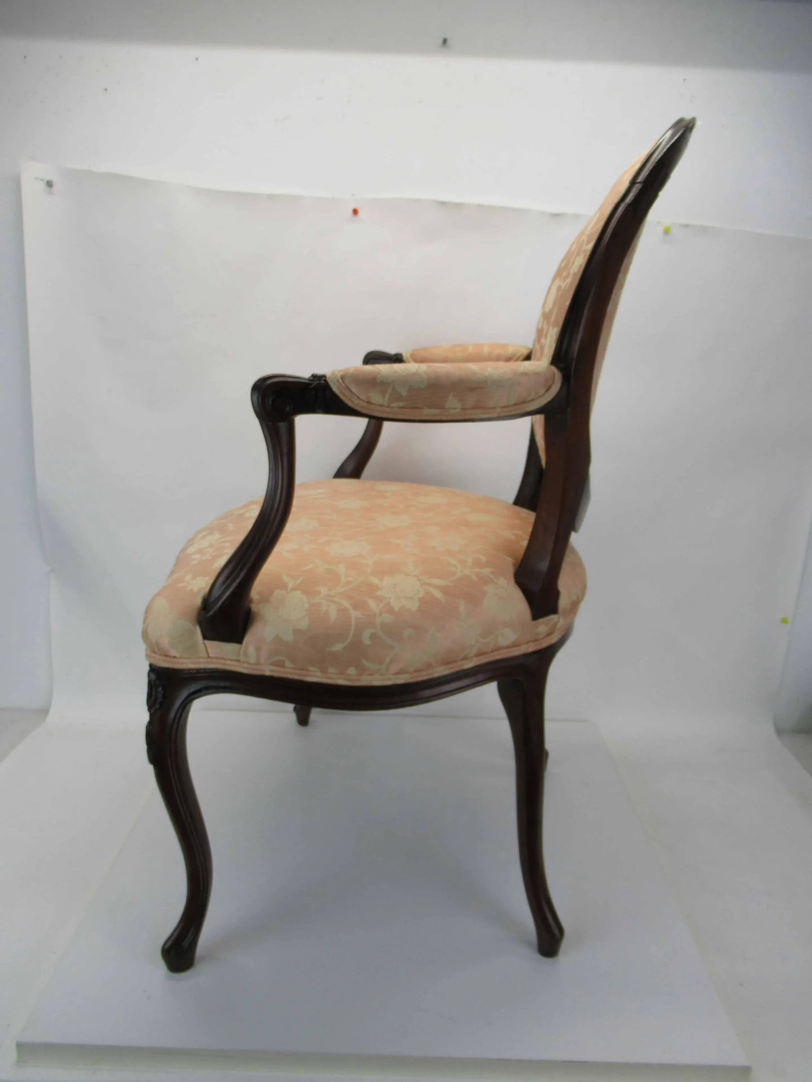 Louis XV Upholstered 1700s Armchair With With Balloon Back & Padded Arms - 3