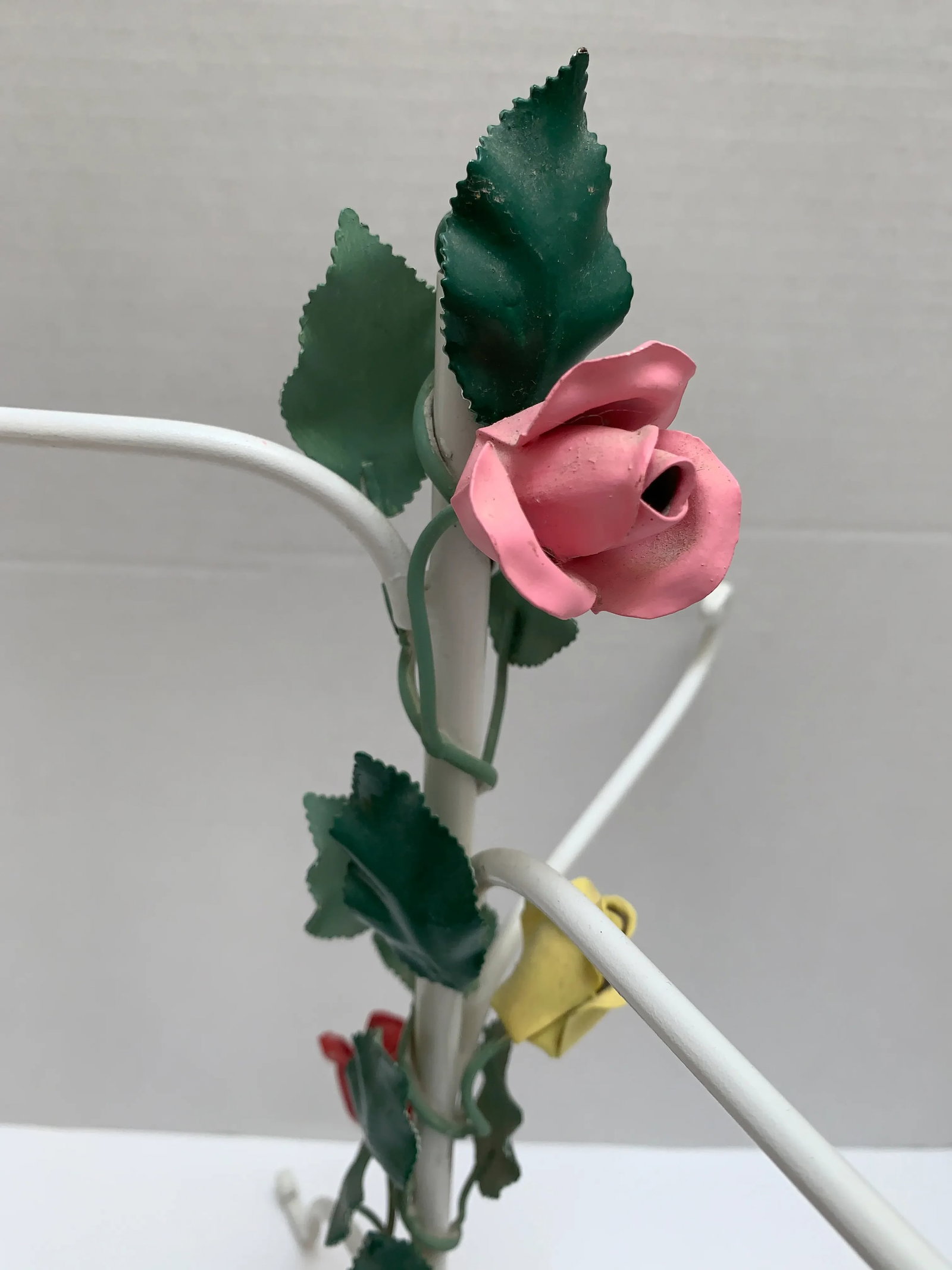 Vintage Midcentury Metal Rose Hand Towel or Jewelry Hanger - 3