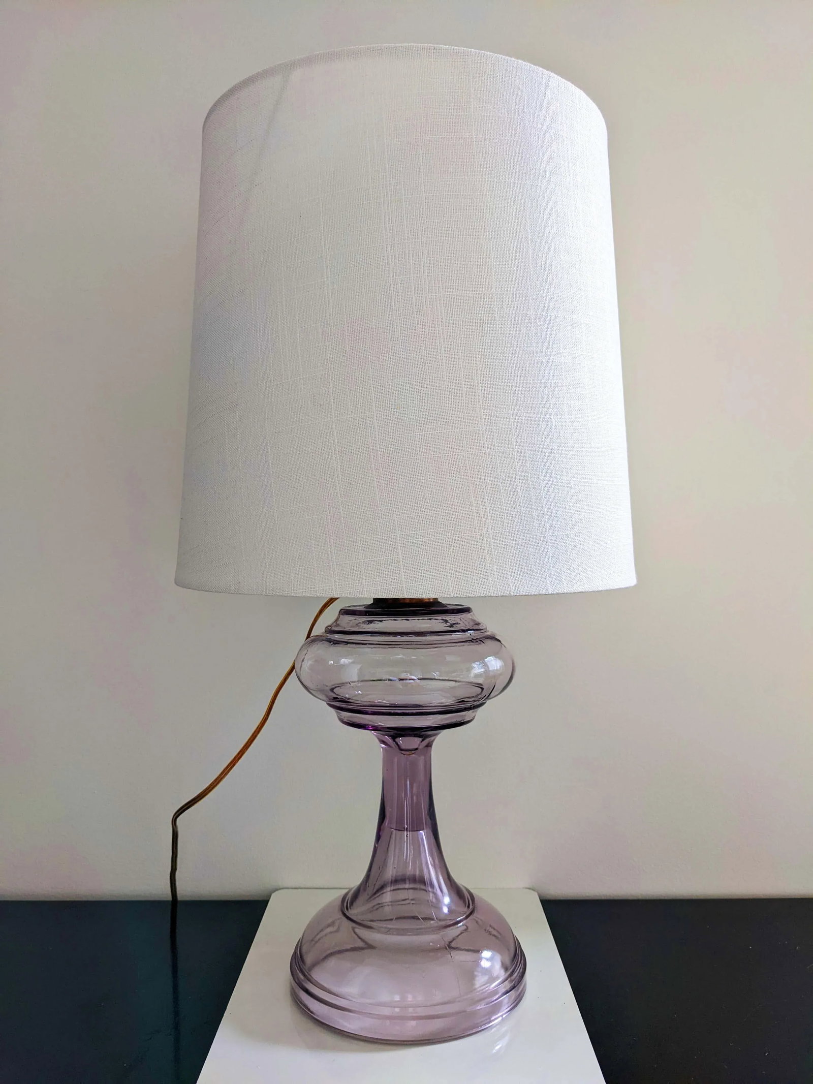 Mid 20th Century Purple Glass Table Lamp - 7