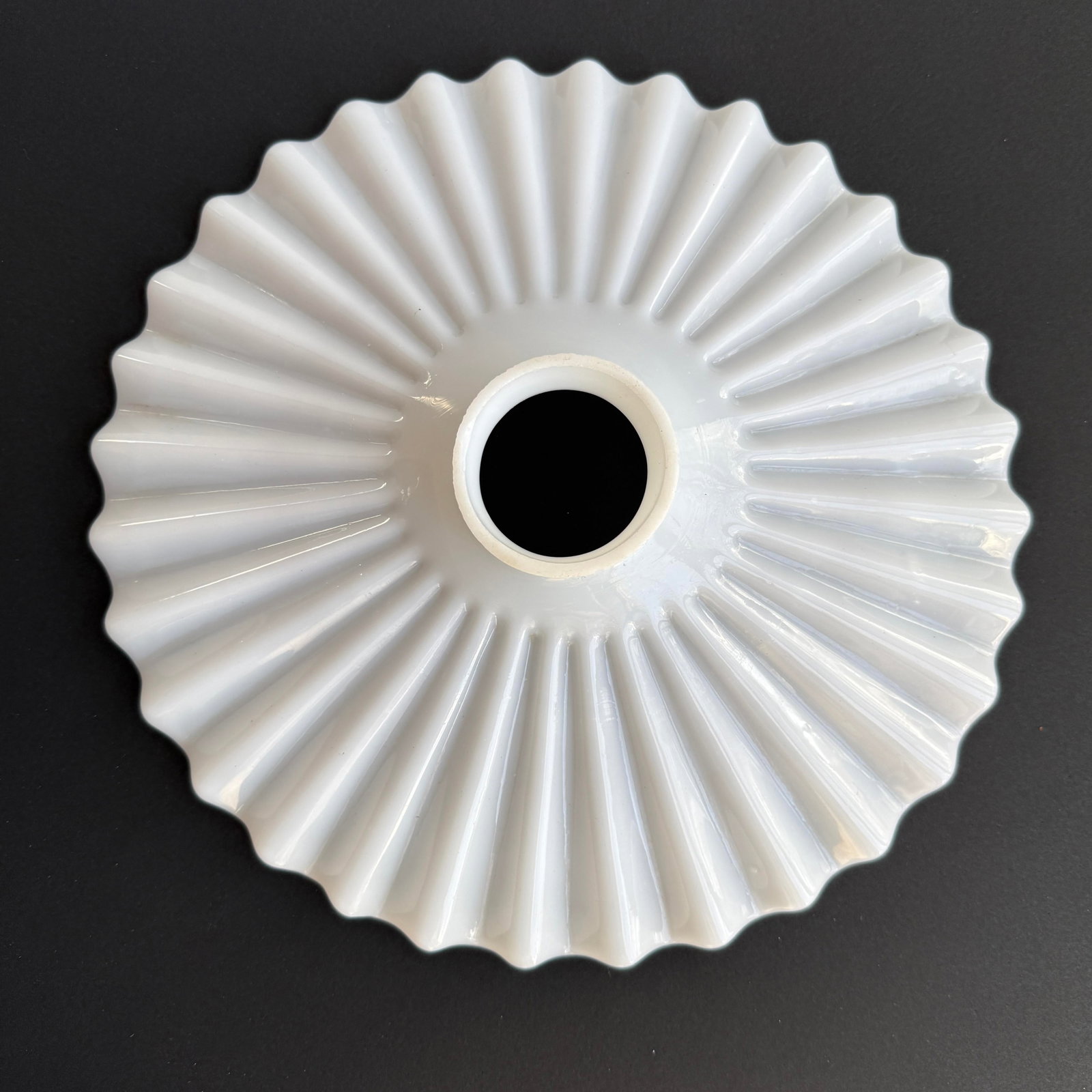 Antique White Opaline Glass "Frill" Pendant Light, 1930s - 5