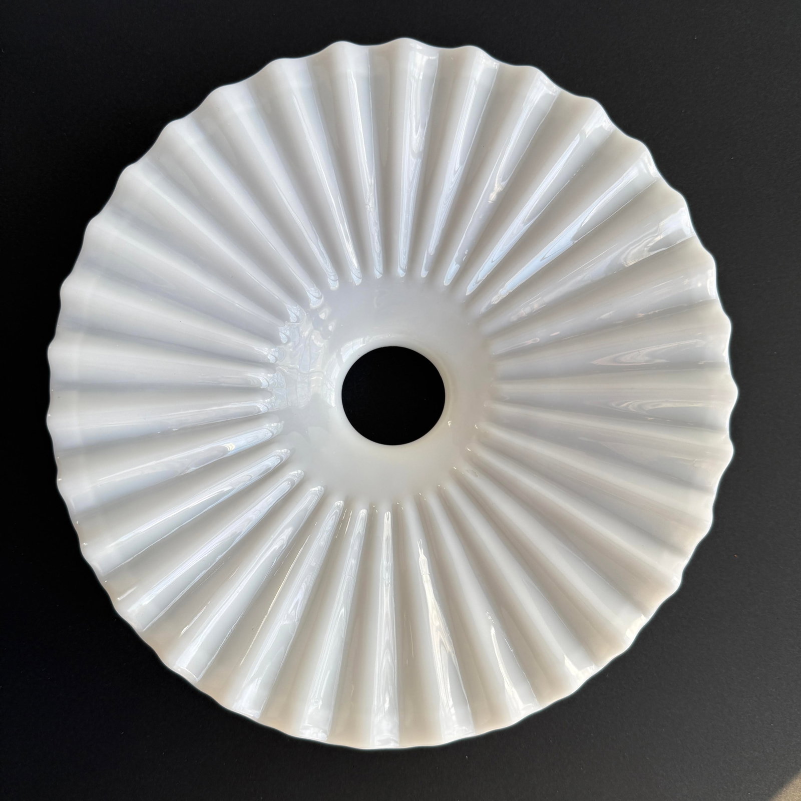 Antique White Opaline Glass "Frill" Pendant Light, 1930s - 6