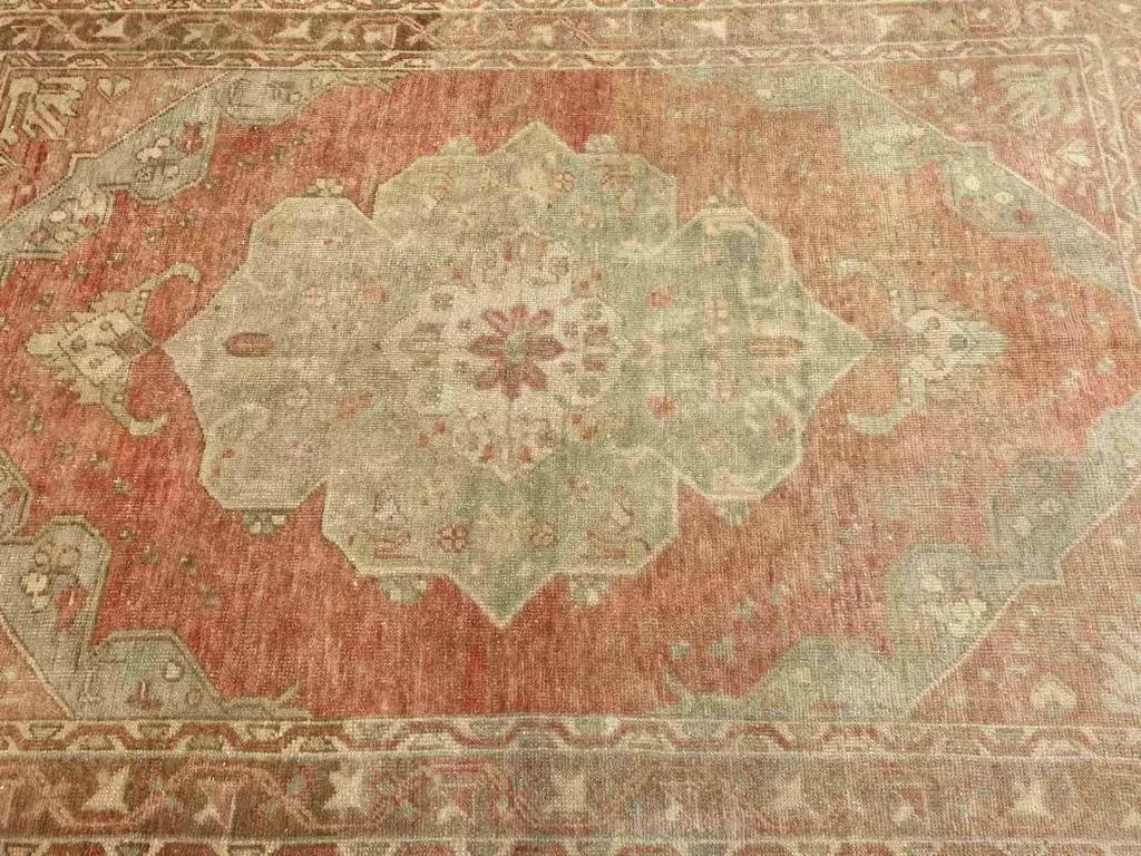Faded Coloured Vintage Turkish Rug - 48"x72" - 4